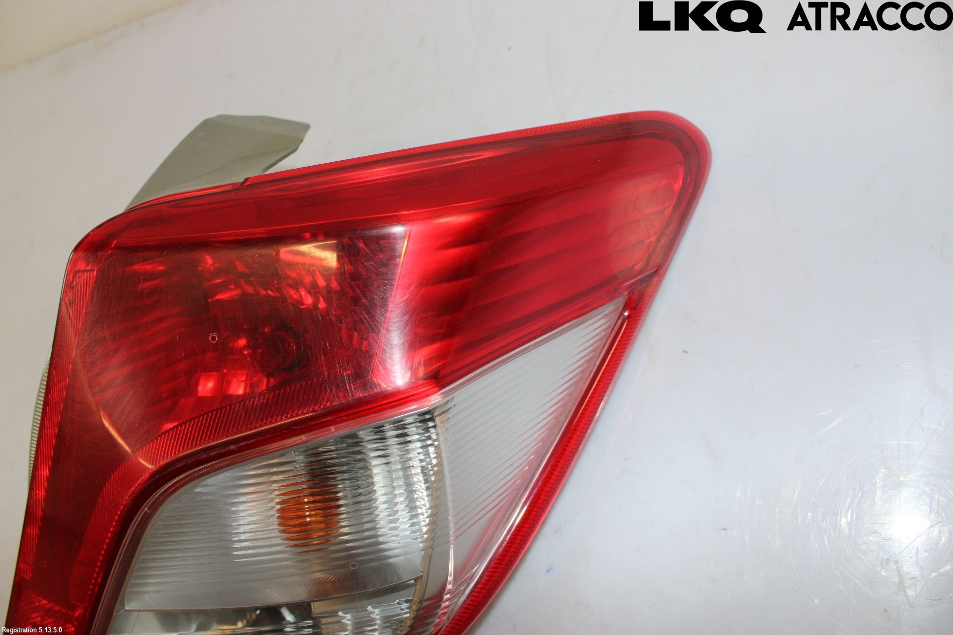 Toyota YARIS XP130 12-14 Baklykt Høyre
