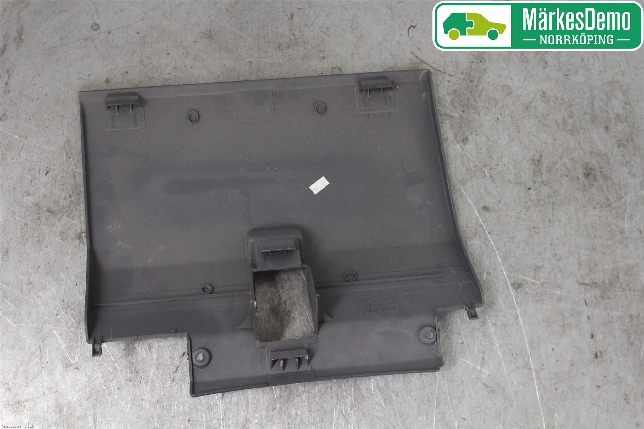 Renault CLIO    91-96 Innr Dashbord Sparkeplate