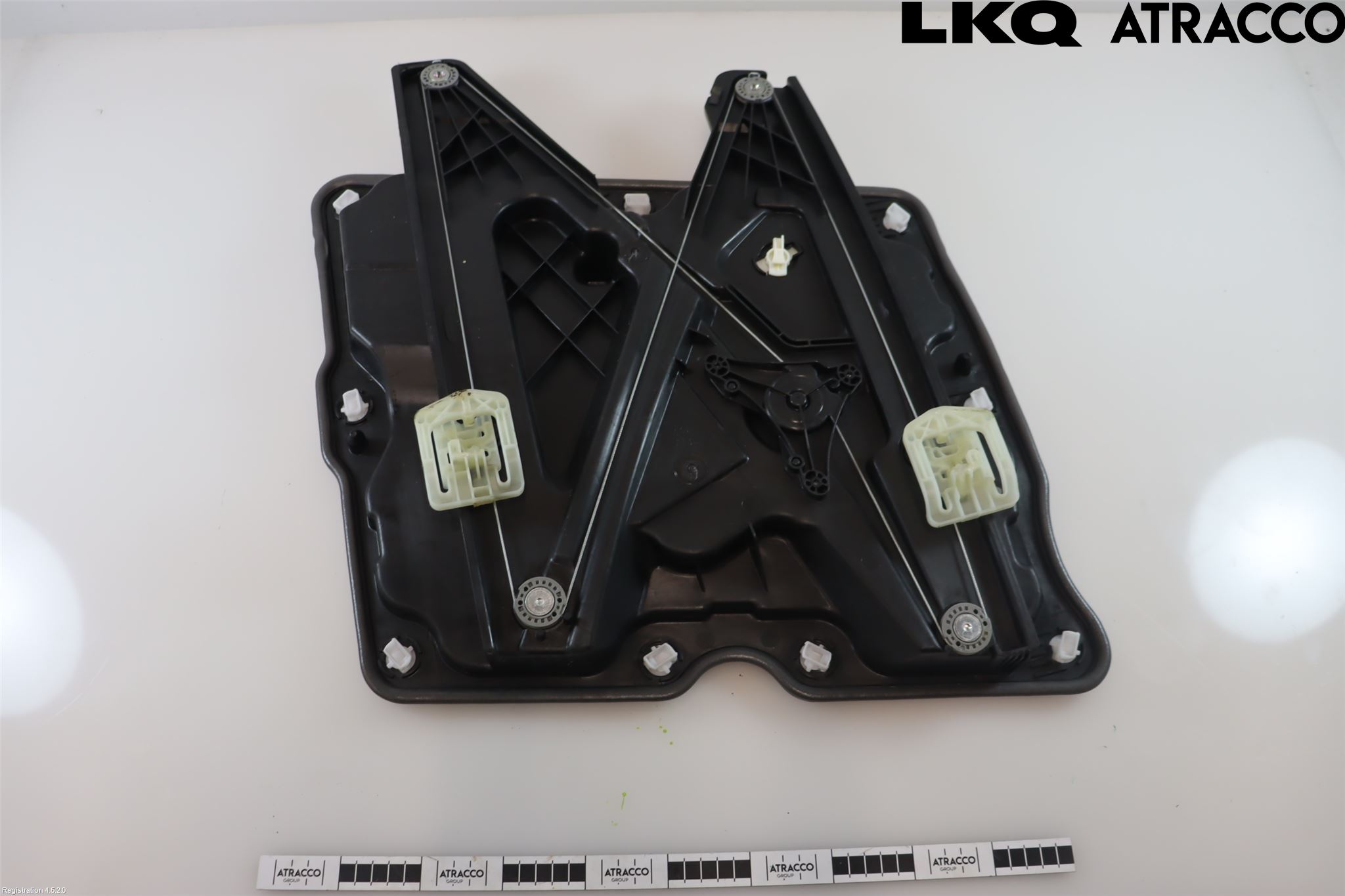 Cupra BORN 22- Vindusheis El Komp