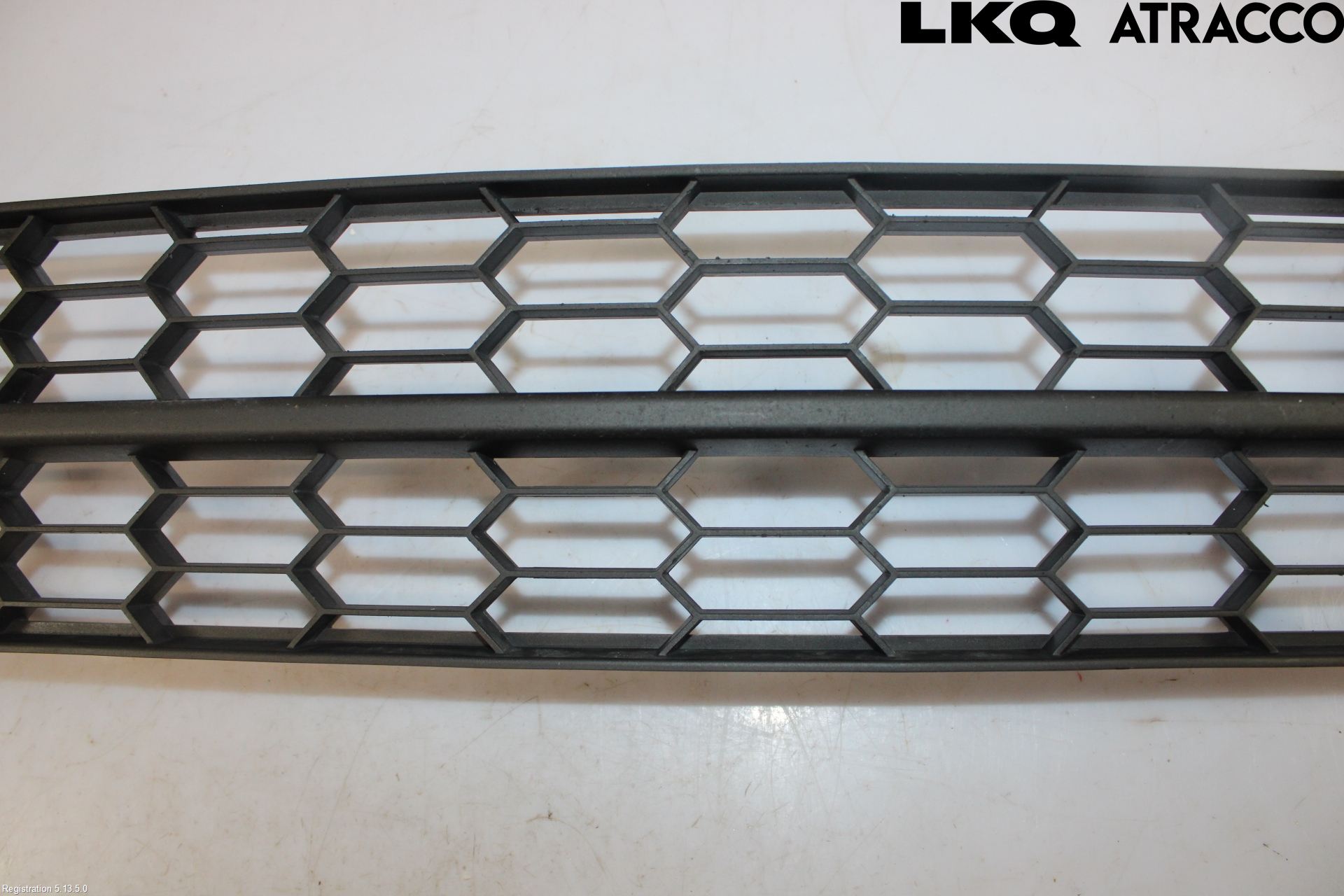 Skoda OCTAVIA (5E) 13-20 Grilldel Midt