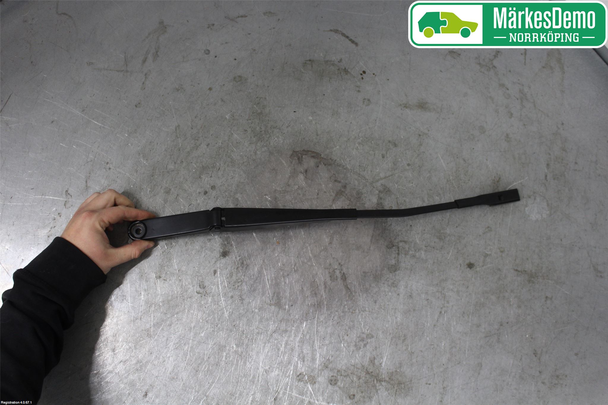 Audi A4/S4 B9 20- Viskerarm-Armer Frontrute