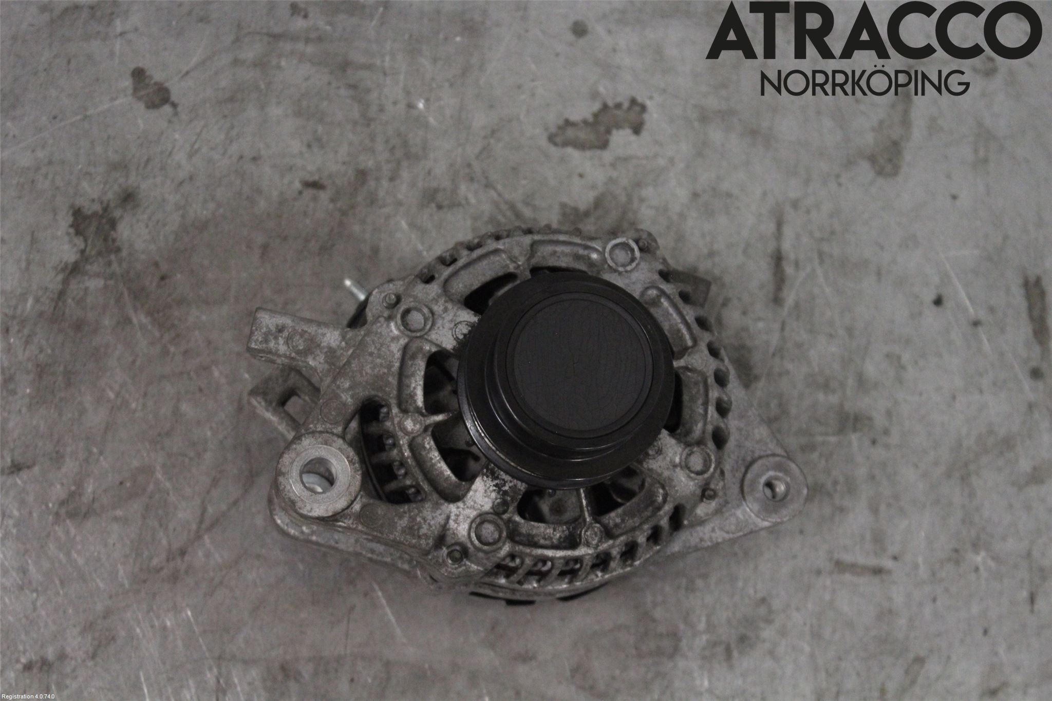 Toyota YARIS XP130 12-14 Dynamo