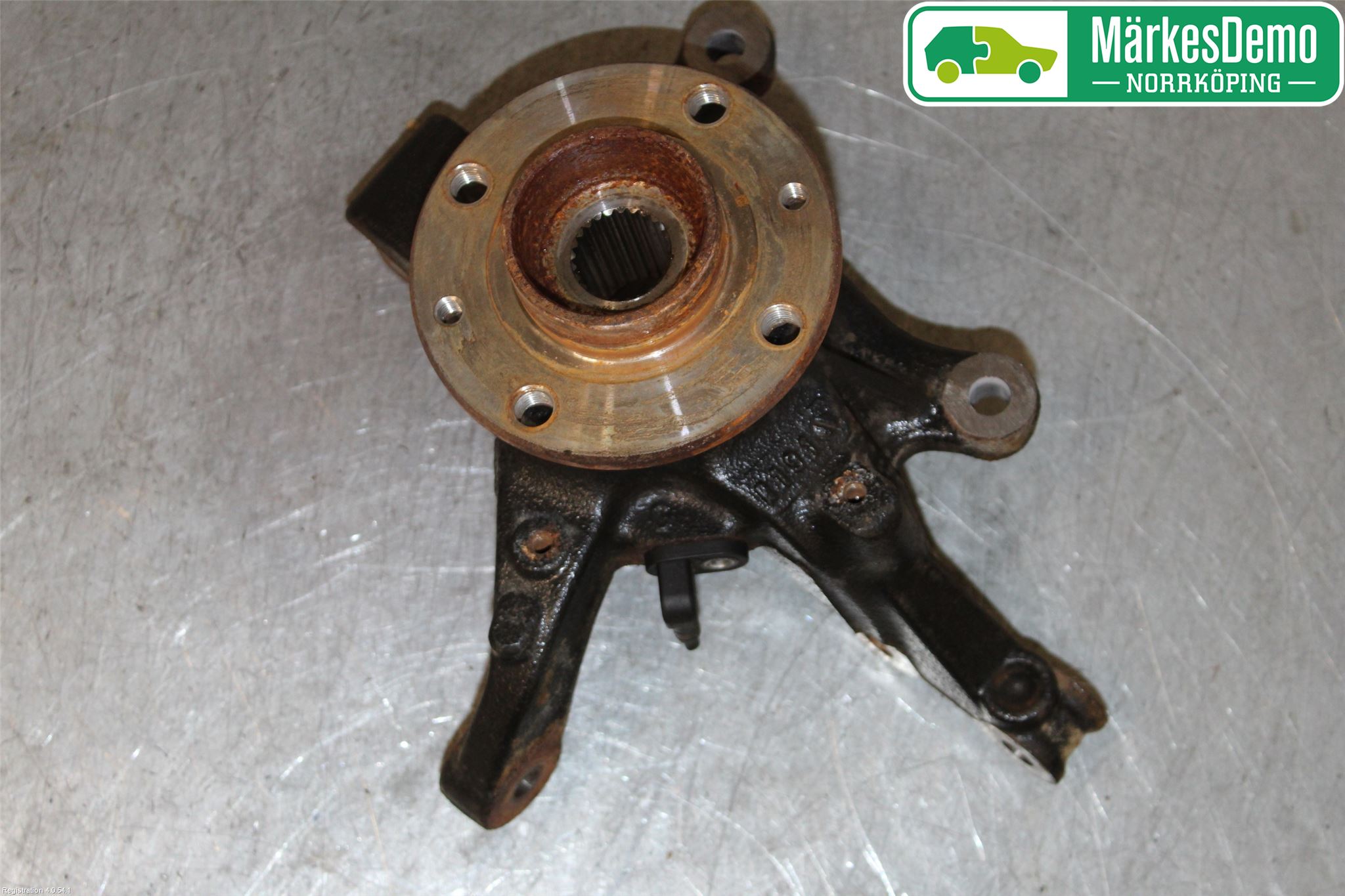 Renault CAPTUR 13-19 Spindel Vf