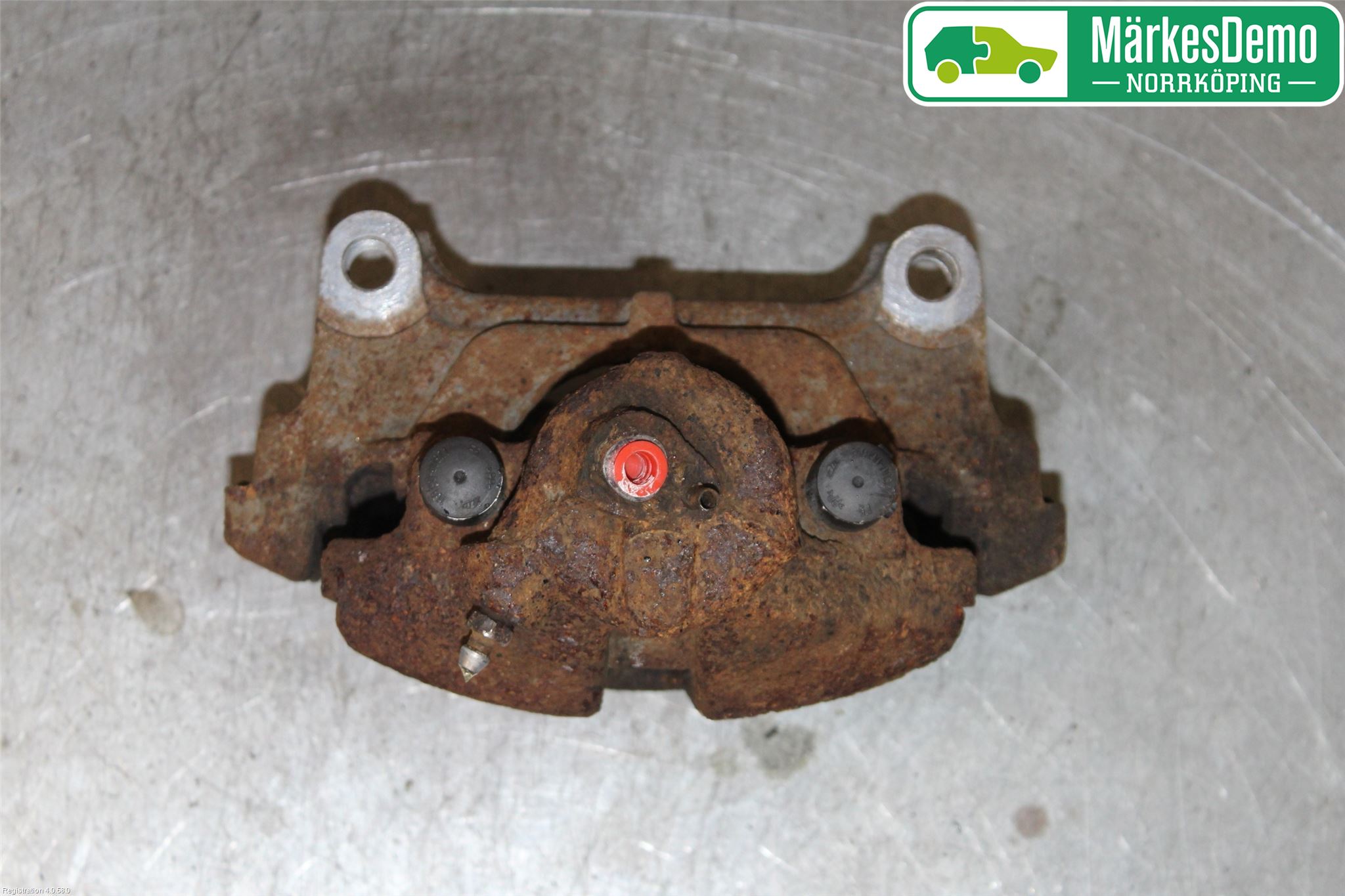 Volkswagen VW PASSAT 11-14 Bremsecaliper Foran Høyre
