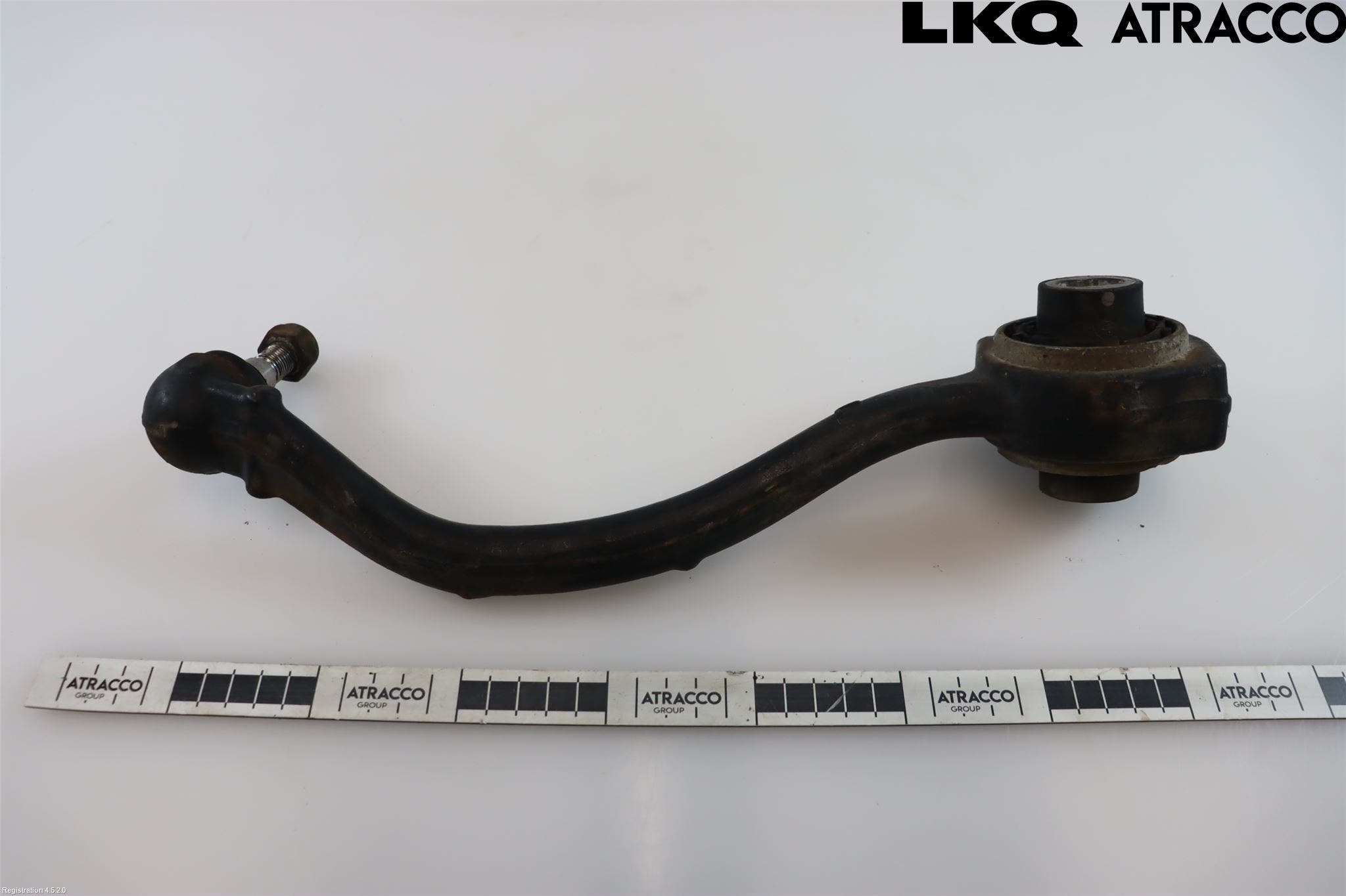 Mercedes-Benz MB C (203) 00-07 Bærearm Foran Venstre Nedre