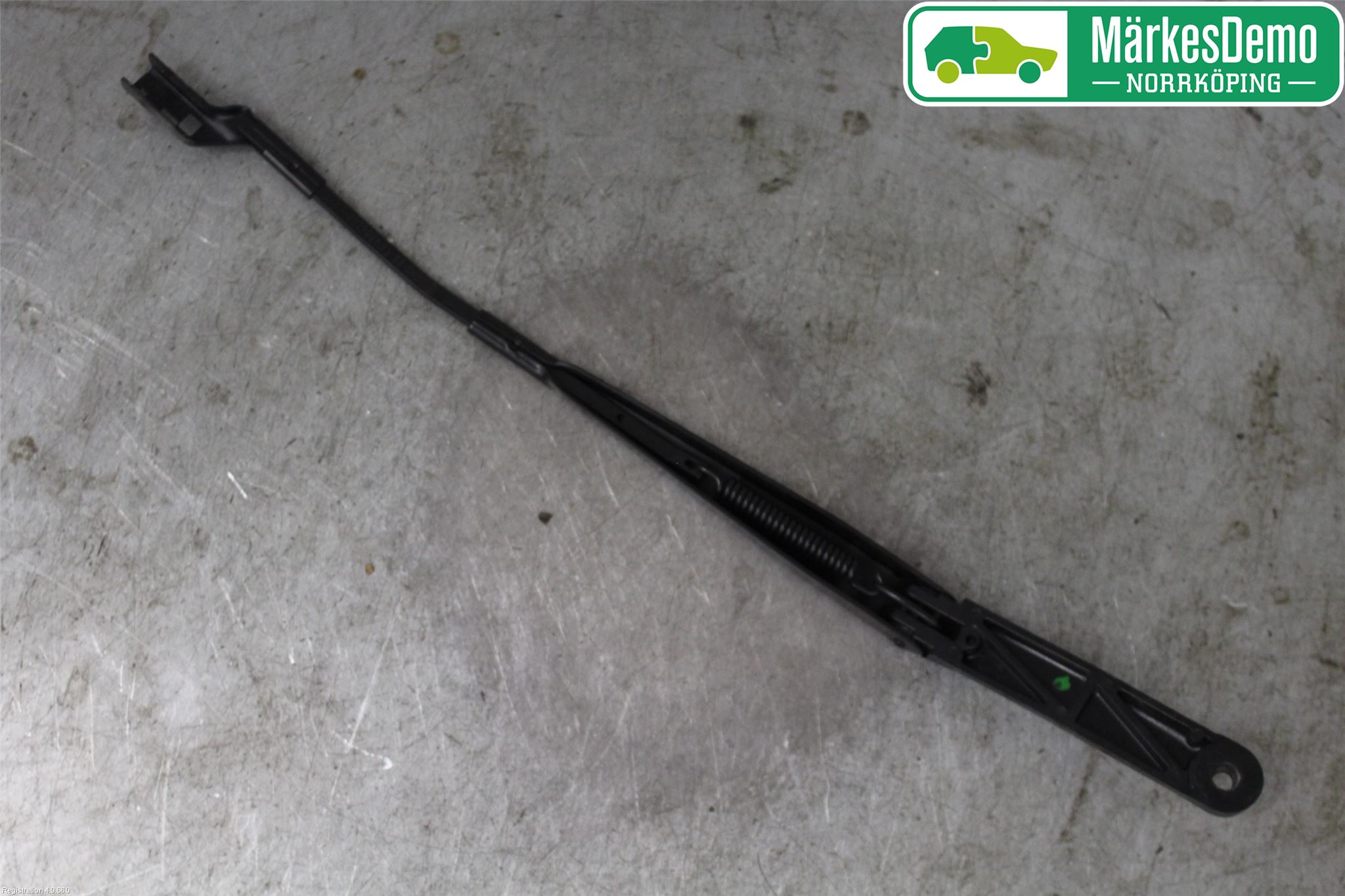 Volkswagen VW GOLF / E-GOLF VII 13-20 Viskerarm-Armer Frontrute