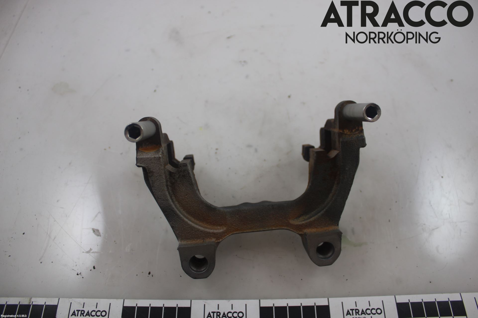 Skoda SUPERB 16-24 Bremsecaliper Feste Holder