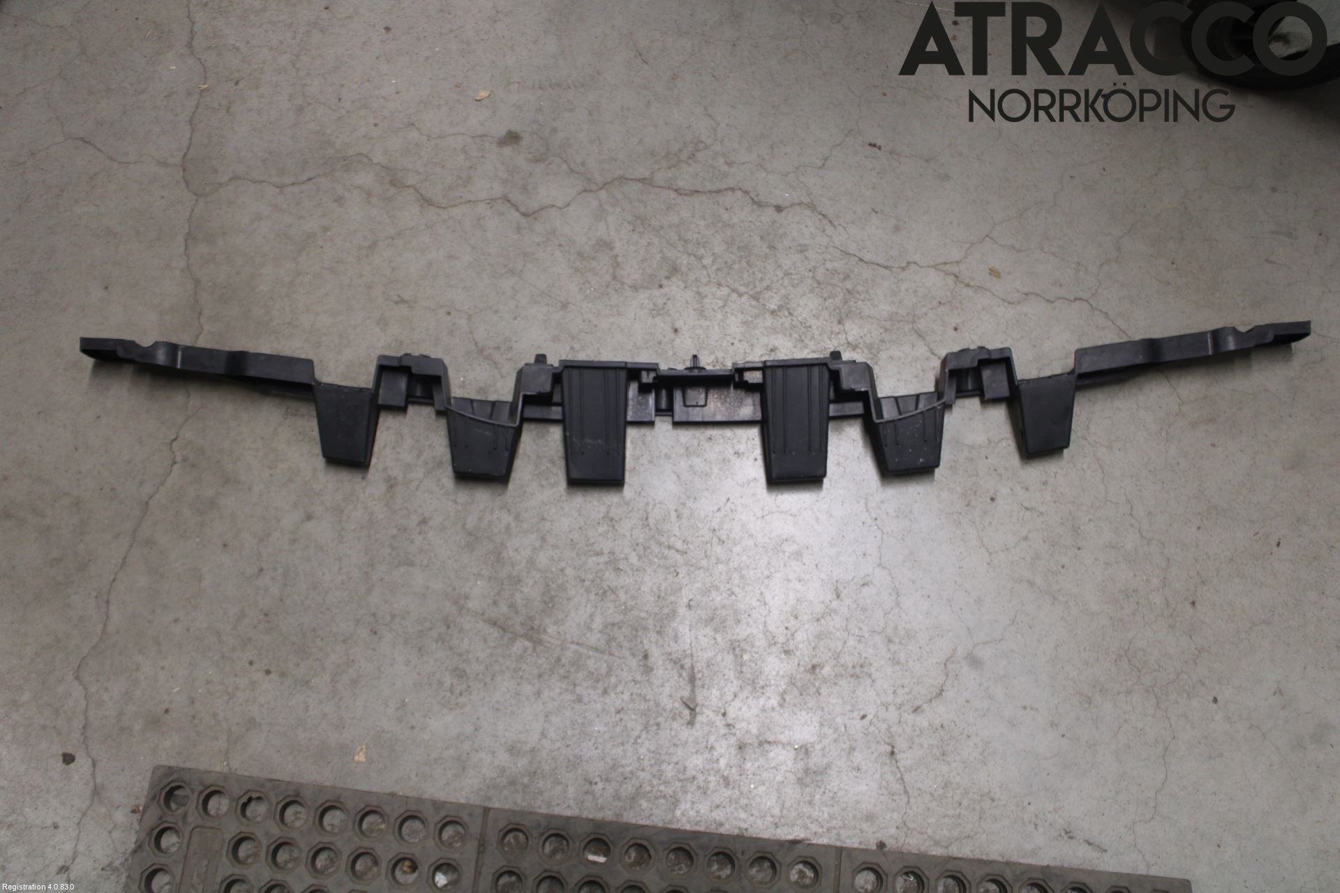 Jaguar XF (X260) 16-24 Støtfanger Bak Deform Element