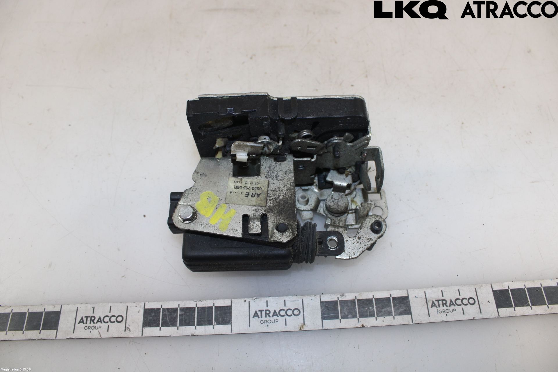 Dacia DUSTER 10-17 Dørlås - Låsekasse