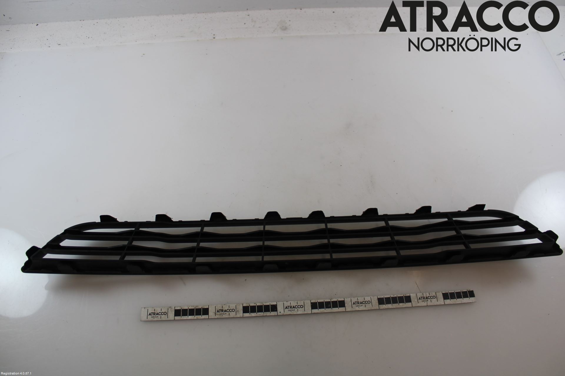 Ford FIESTA 13-17 Grilldel Midt
