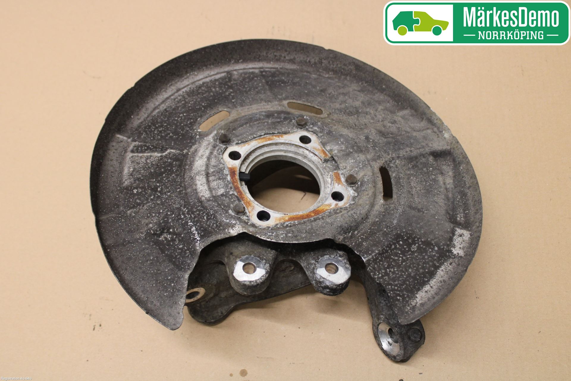 BMW 5 F10/F11/F18 09-17 Spindel Hb