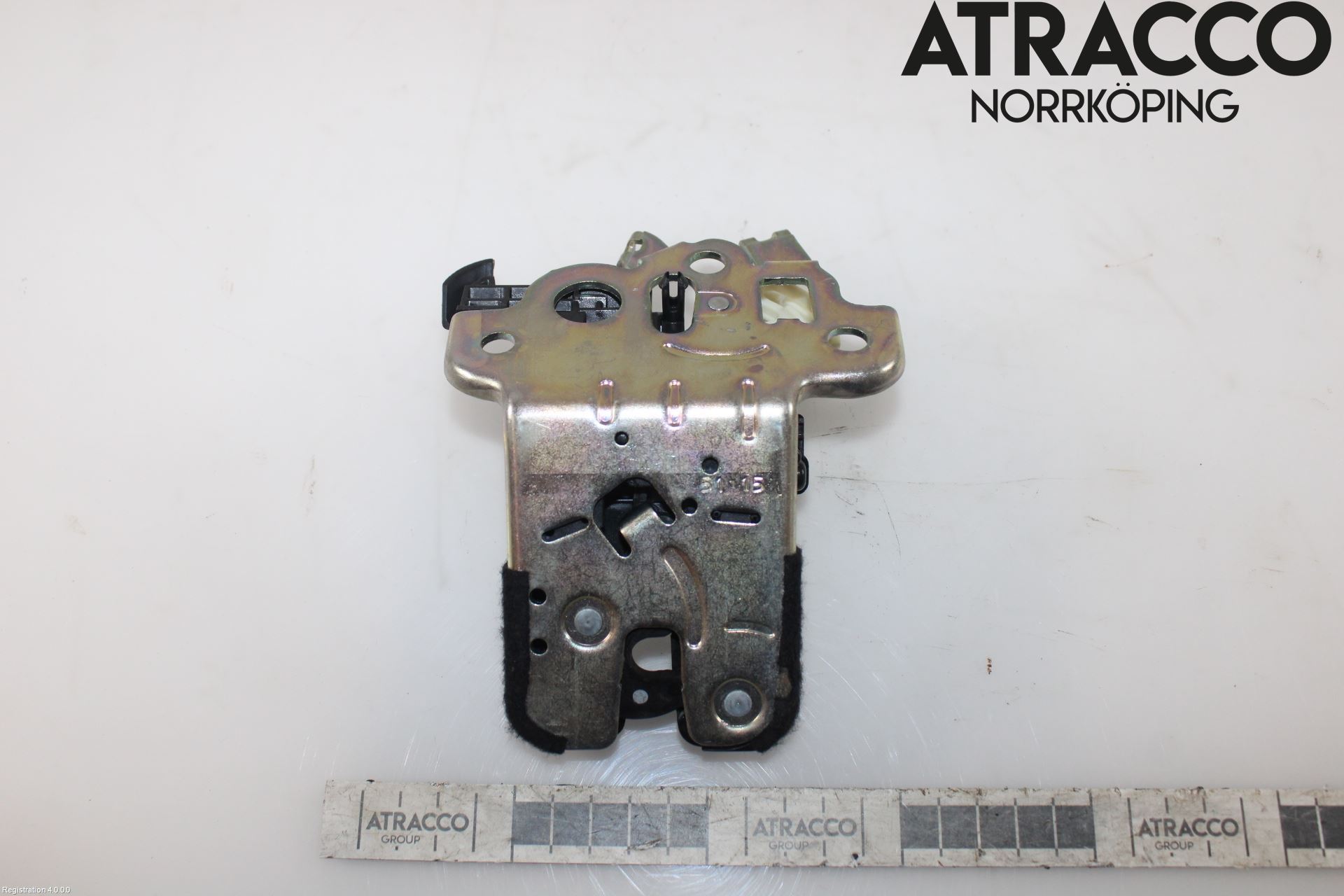 Audi A3/S3 8V 13-20 Bakluke-Lokk Låsekasse