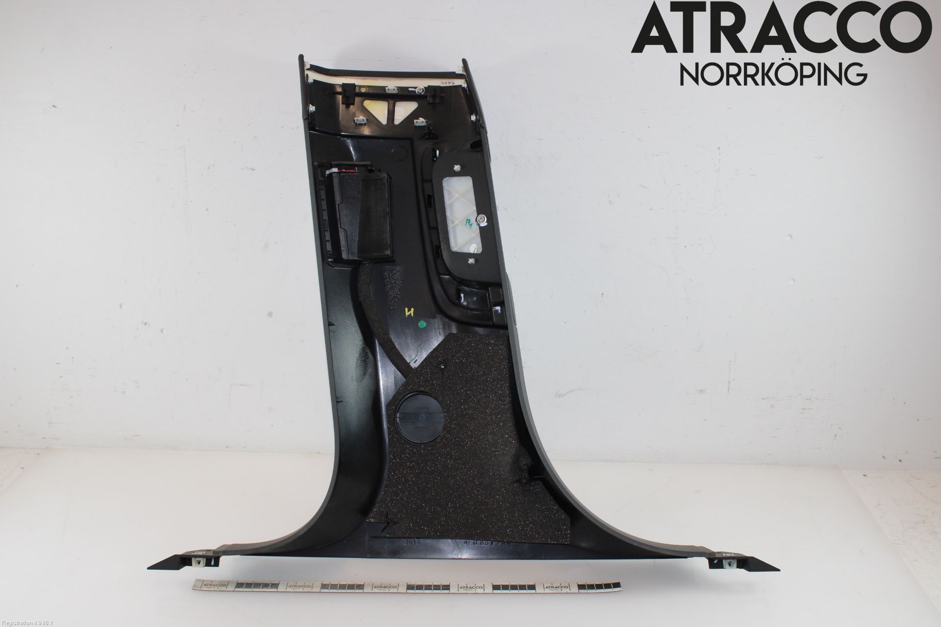 Audi A8/S8 4E  02-09 Innr Deksel A-B-C Stolpe