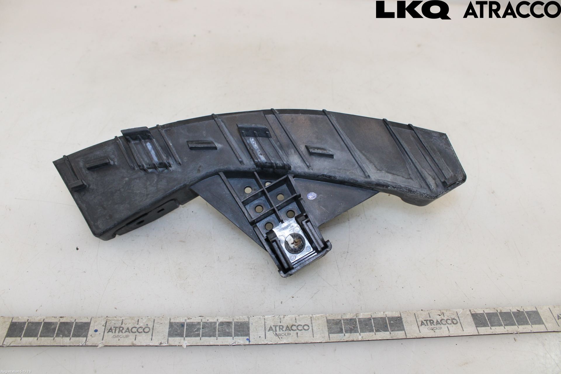 Hyundai i10 BA 14-16 Frontlykt Holder-Feste