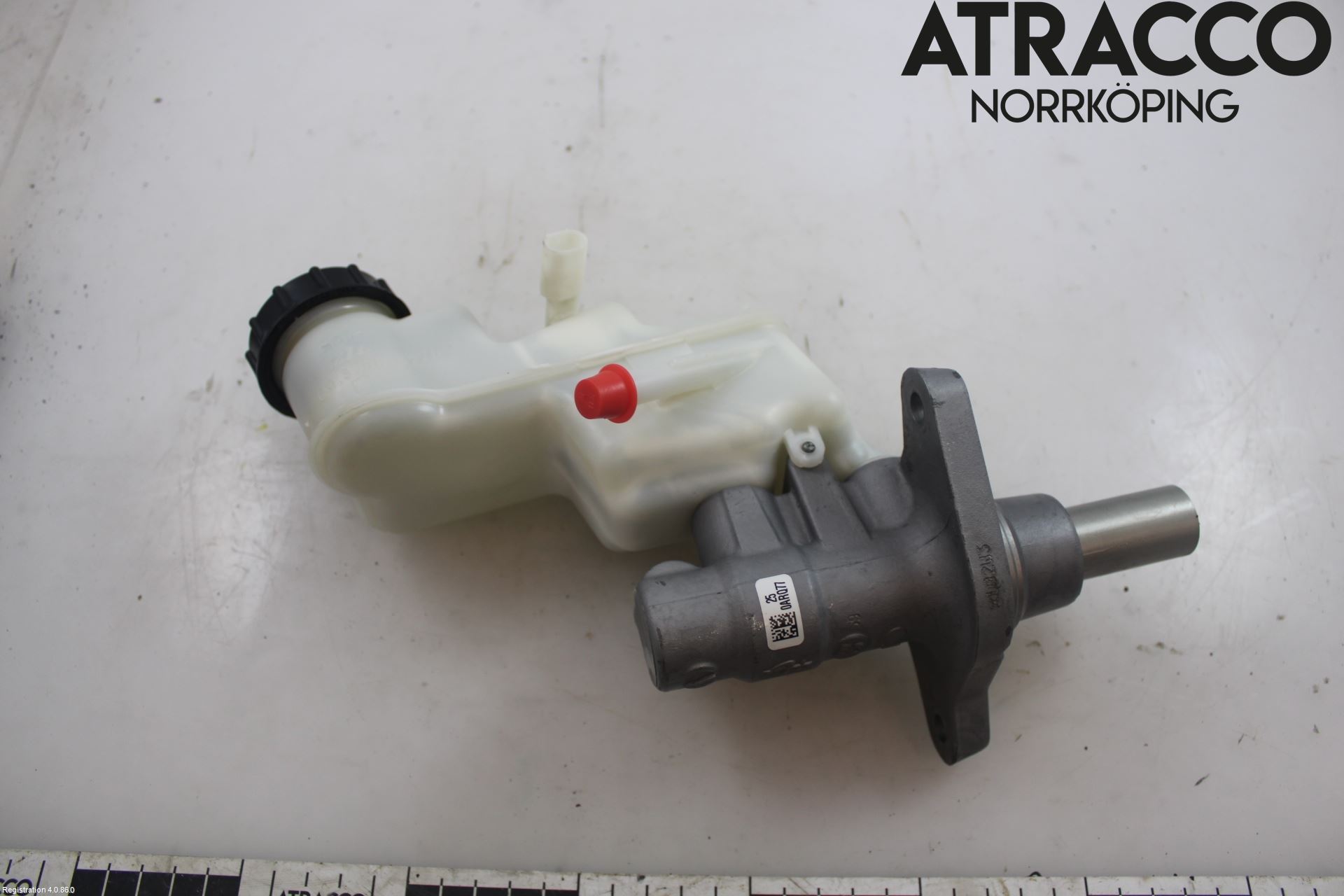Toyota YARIS XP130 12-14 Brems Hovedsylinder
