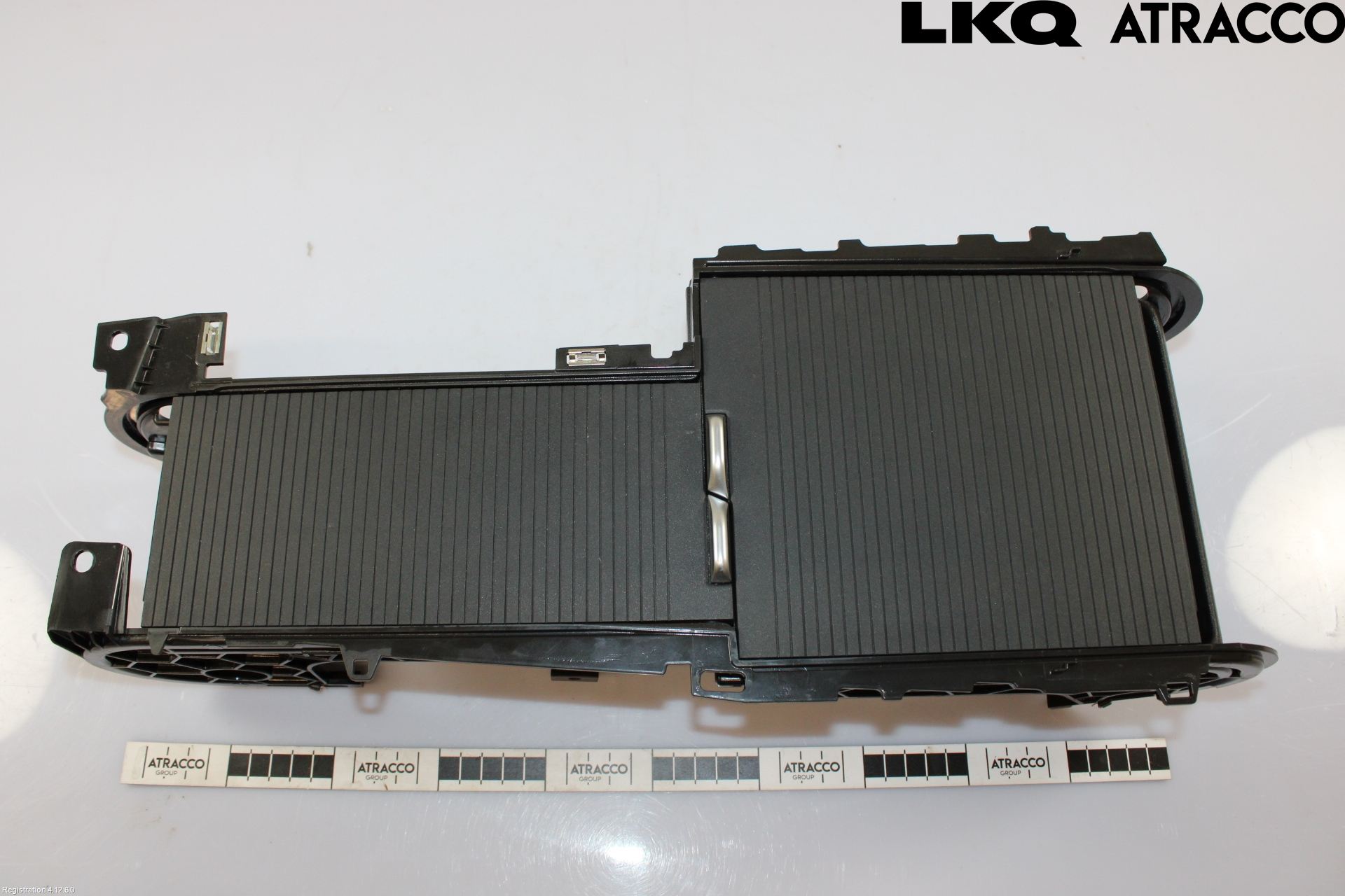 Volkswagen VW PASSAT 24- Innr Koppholder