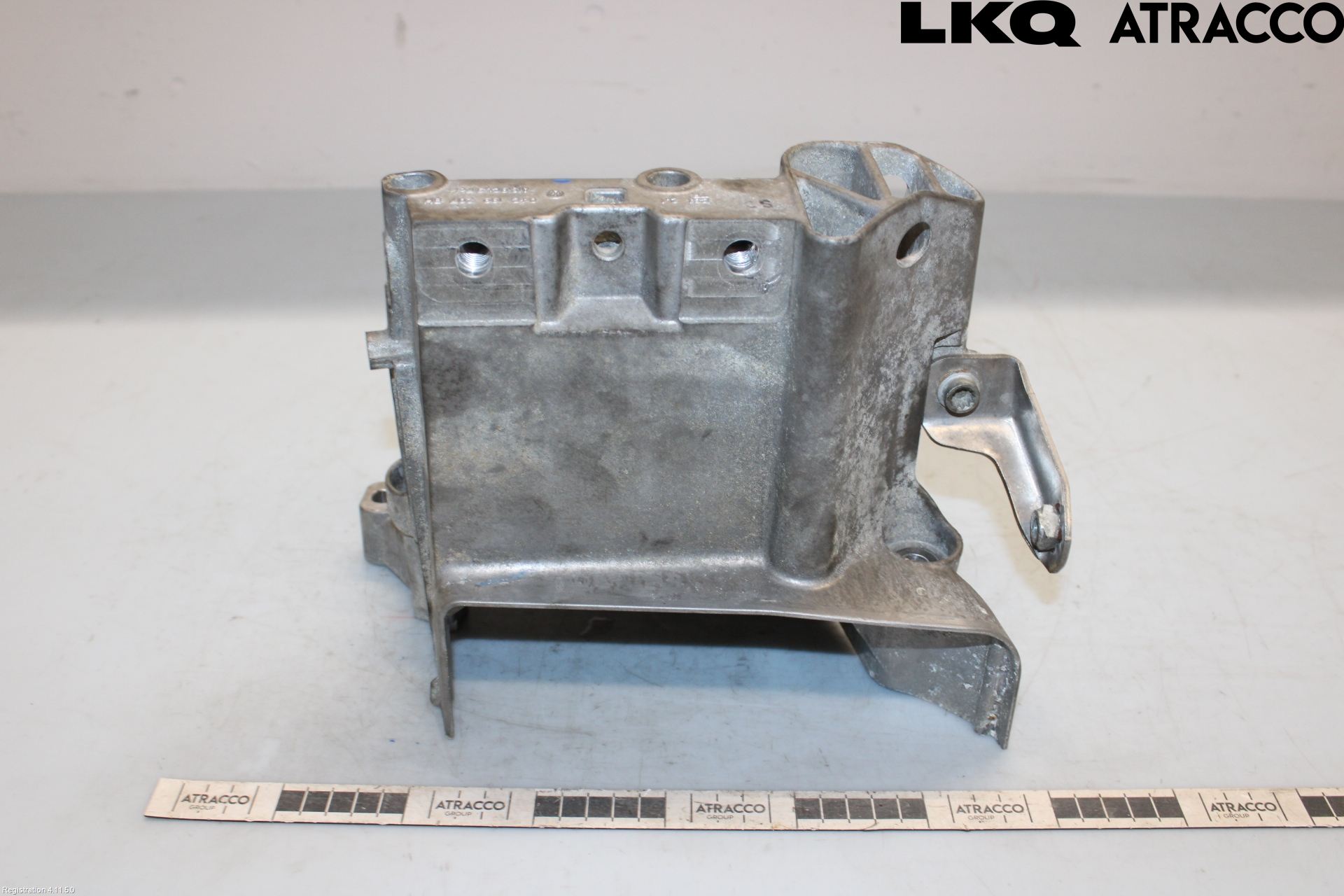 Volkswagen VW GOLF / E-GOLF VII 13-20 Motor Feste Stål-Alu