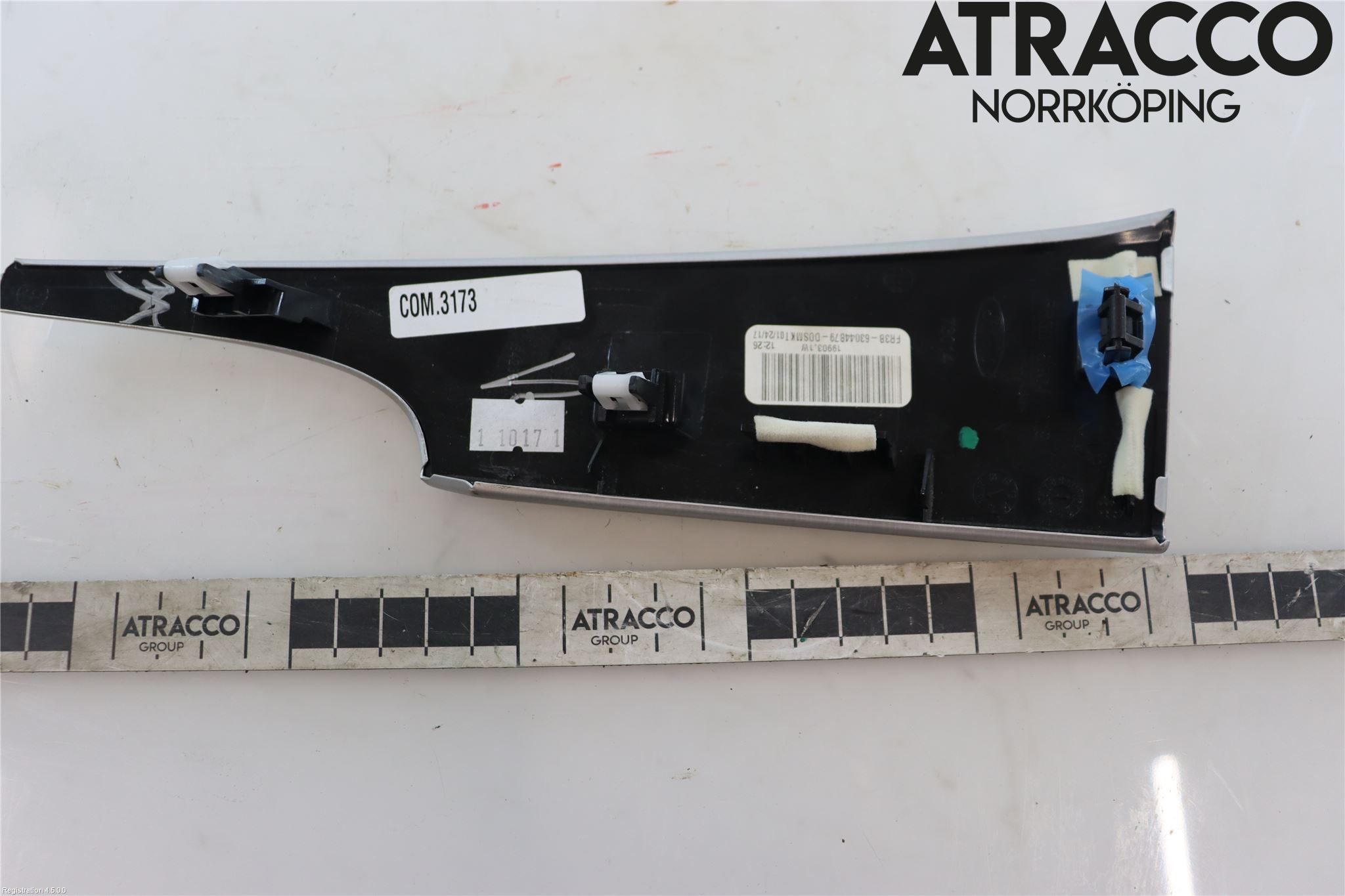 Ford MUSTANG VI 15-22 Innr Dekor Instrbord