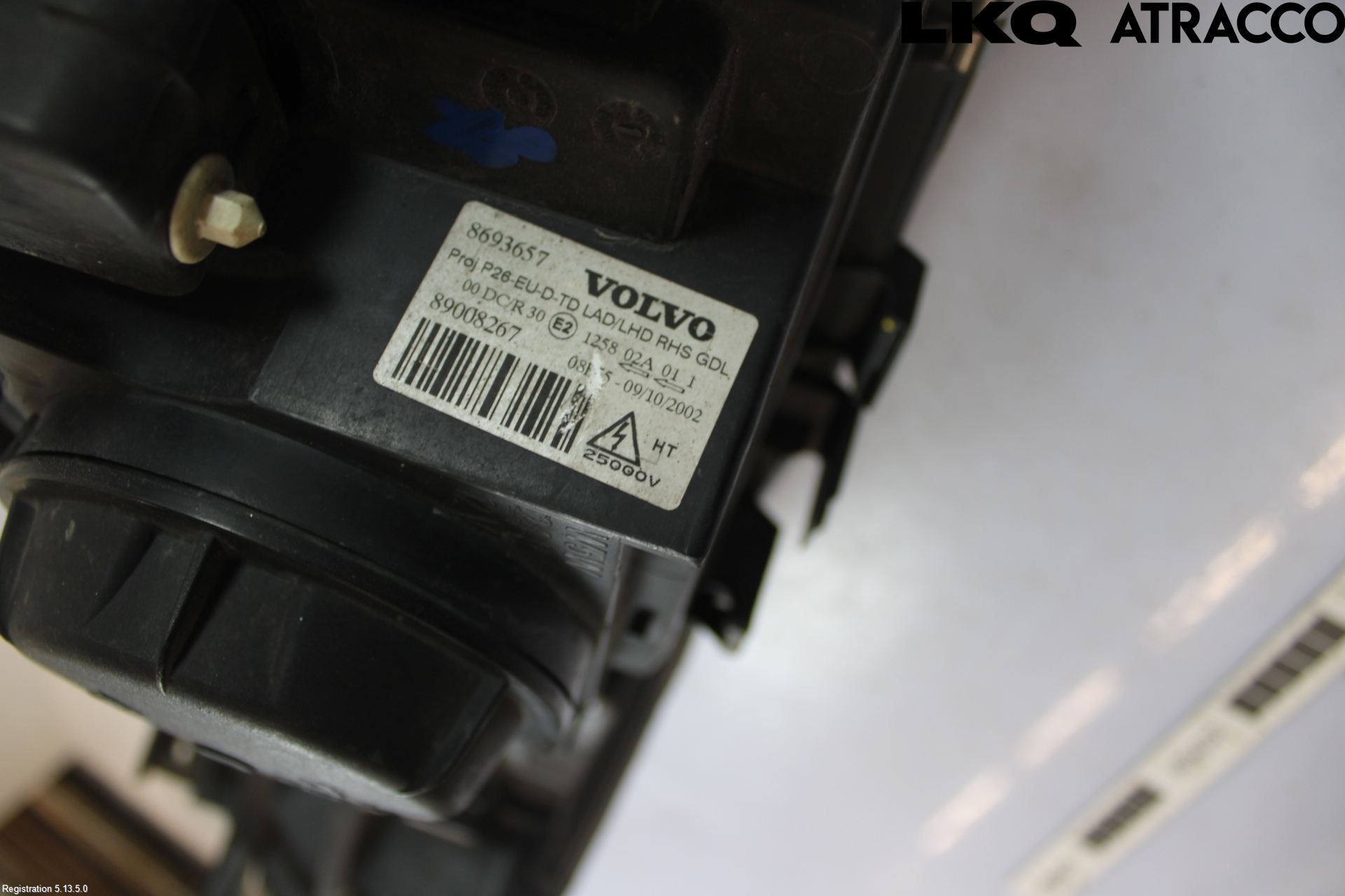 Volvo V70 00-04 Frontlykt Høyre