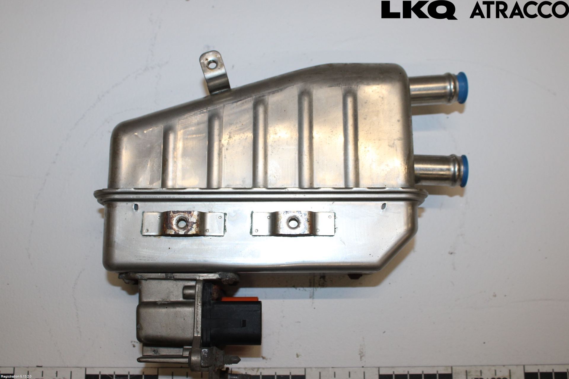 Volkswagen VW PASSAT 15-19 Motorvarmer Elektrisk