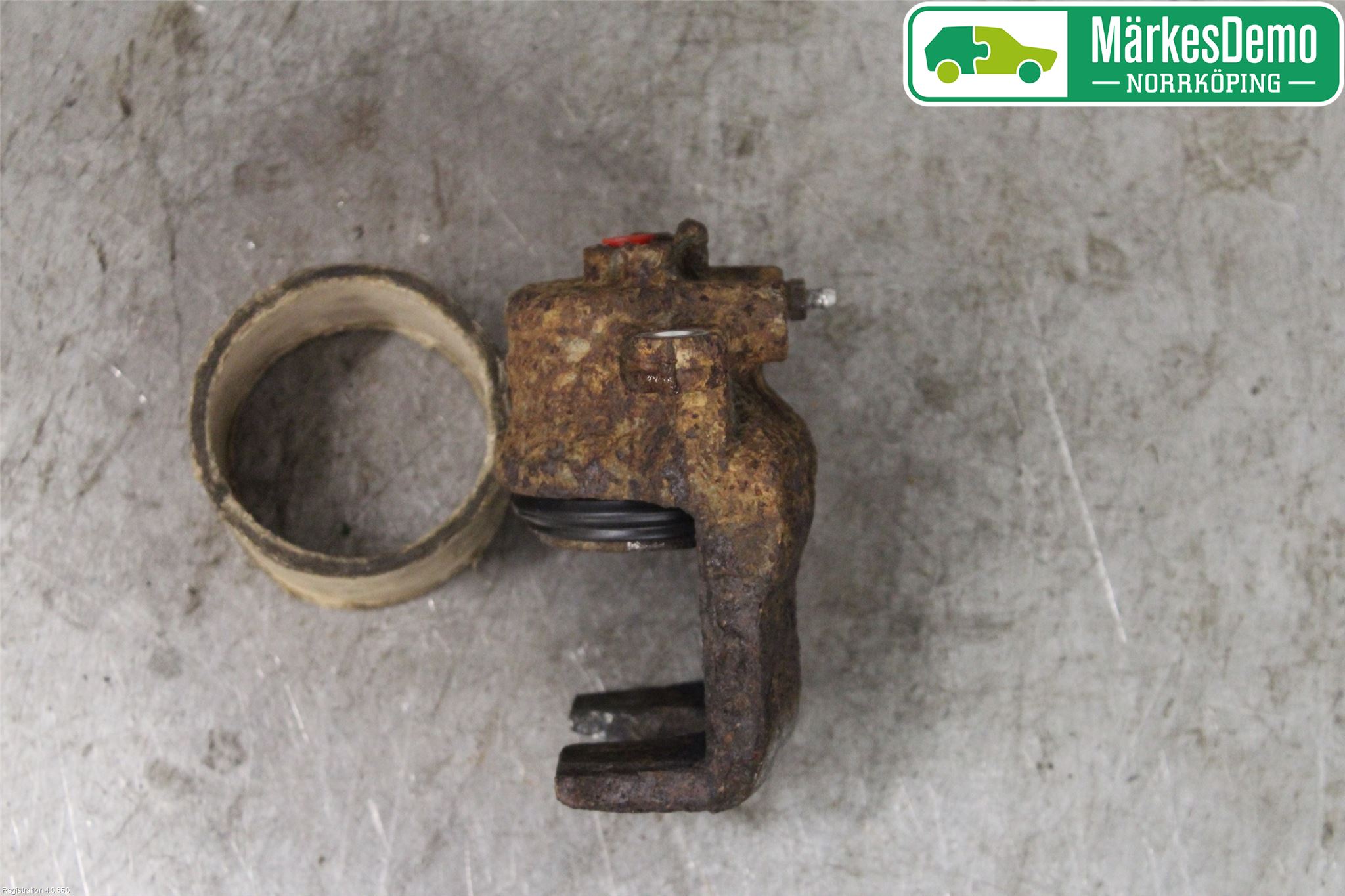 Mazda 2 (DE) 08-15 Bremsecaliper Foran Venstre