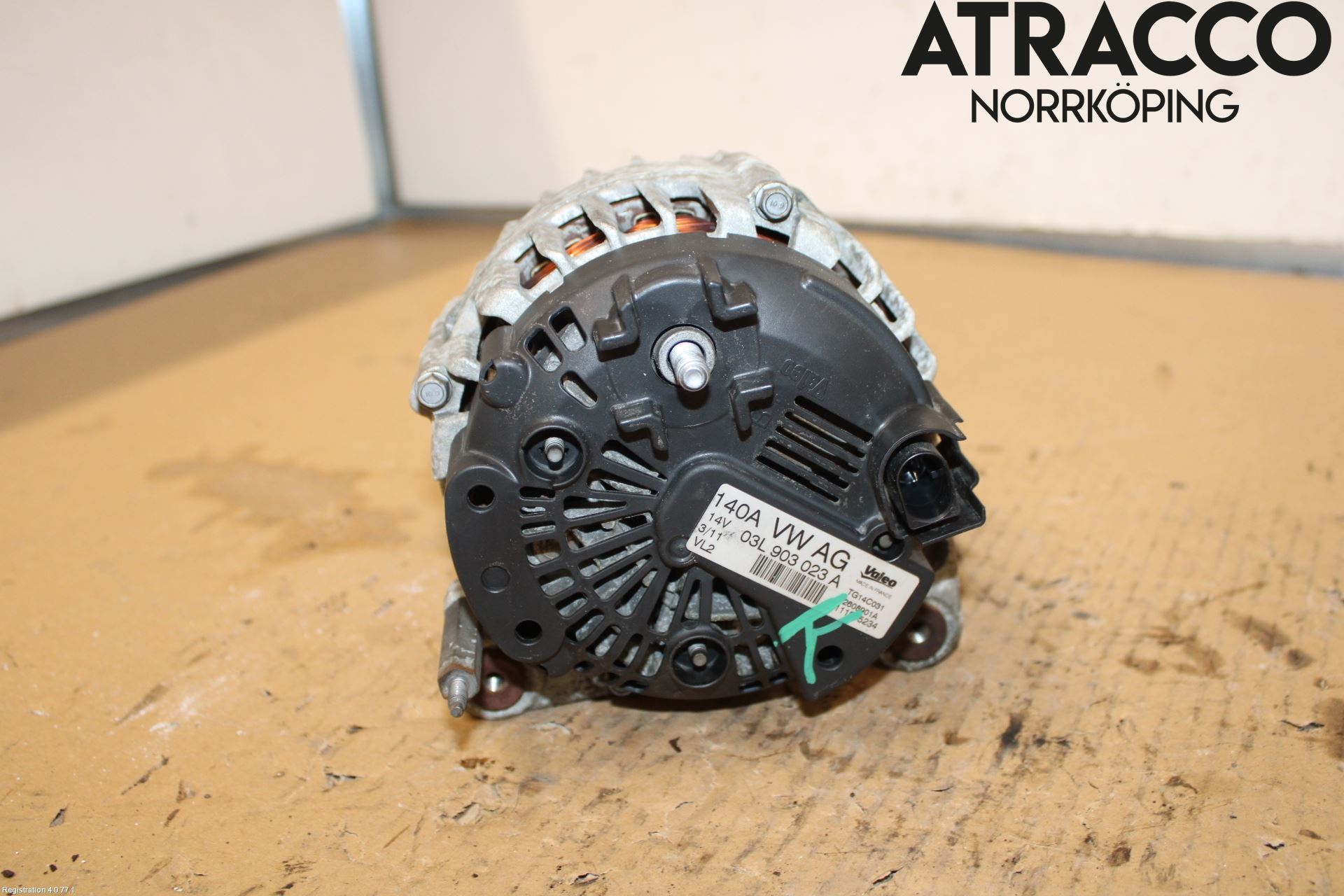 Volkswagen VW GOLF VI 09-13 Dynamo