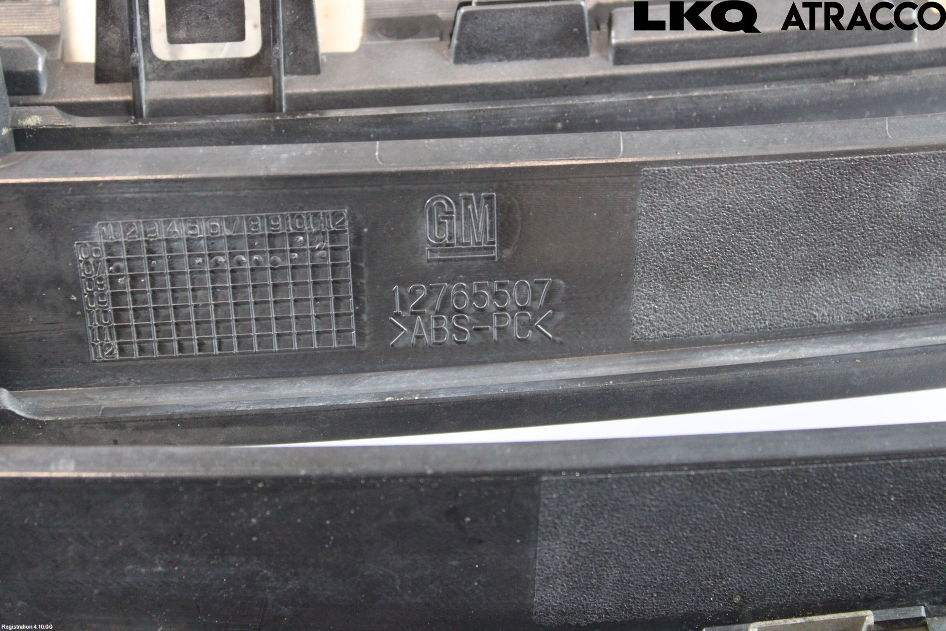 Saab 9-3 VER2/VER3 08-15 Grilldel Midt