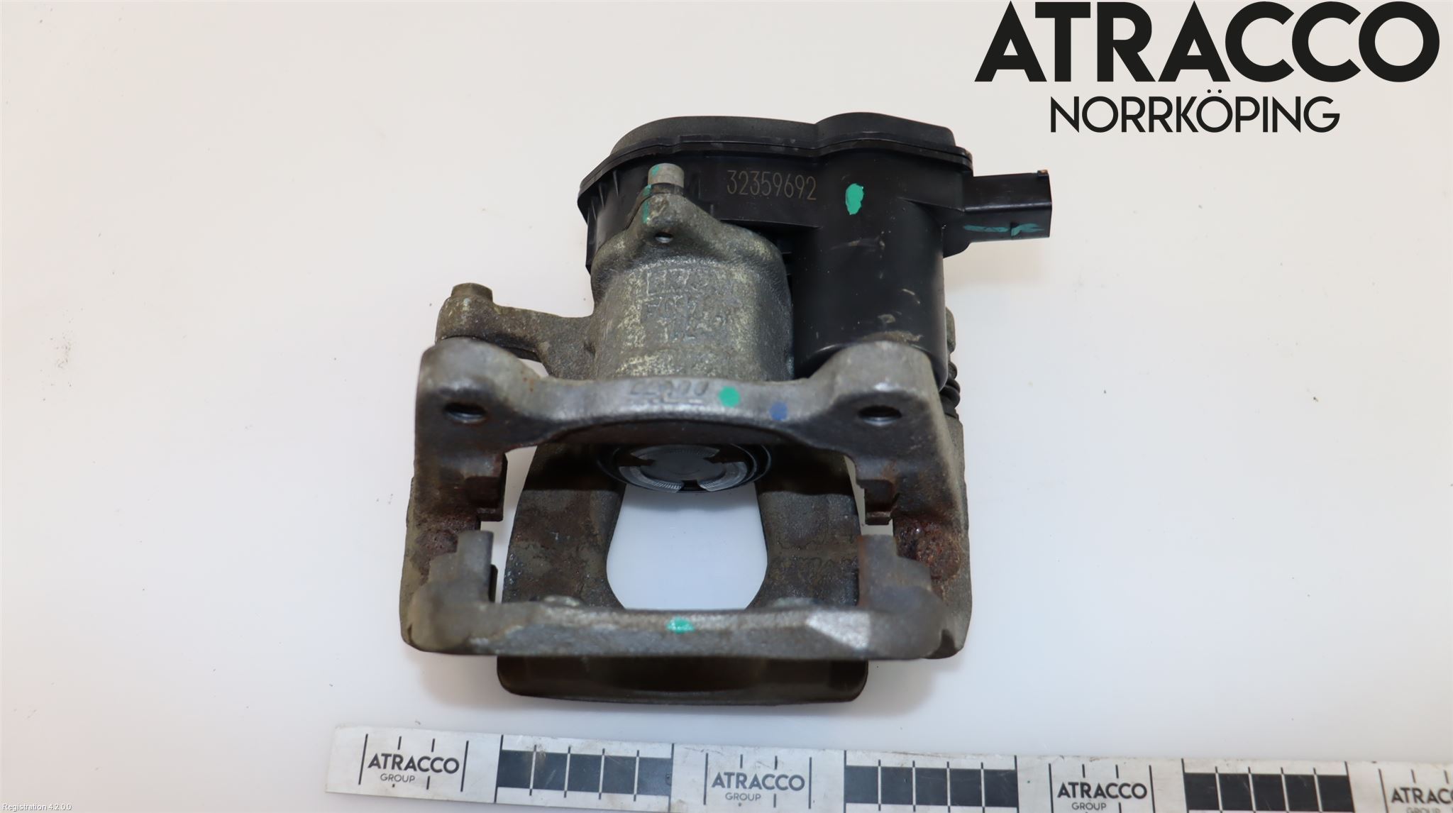 MG ZS EV 20- Bremsecaliper Bak Venstre