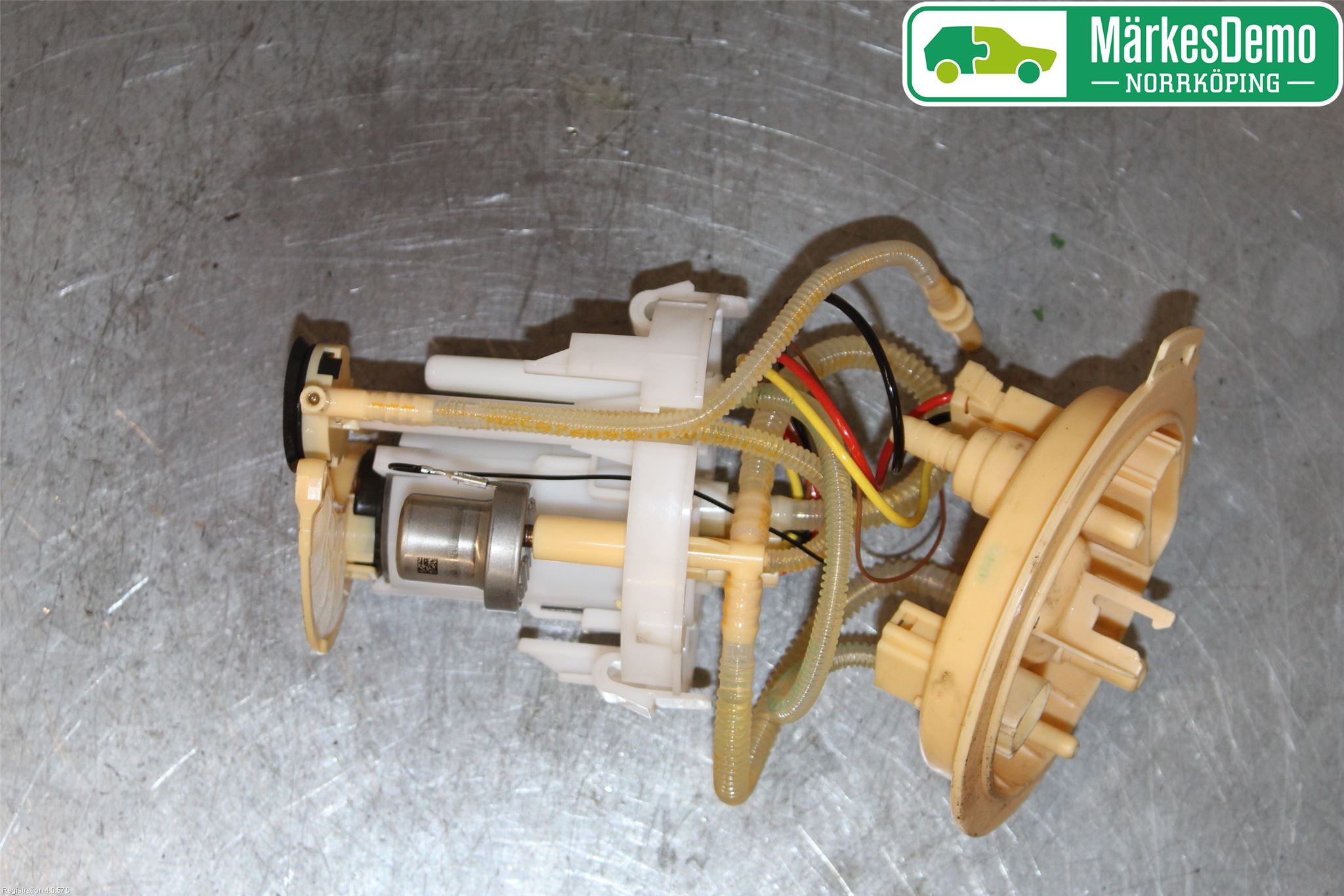 Audi A4/S4 B9 16-19 Drivstoffpumpe Fødepumpe El