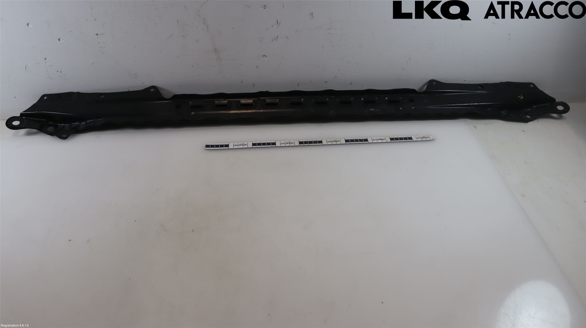 Toyota CAMRY 19-24 Radiator Feste - Ramme - Bjelk