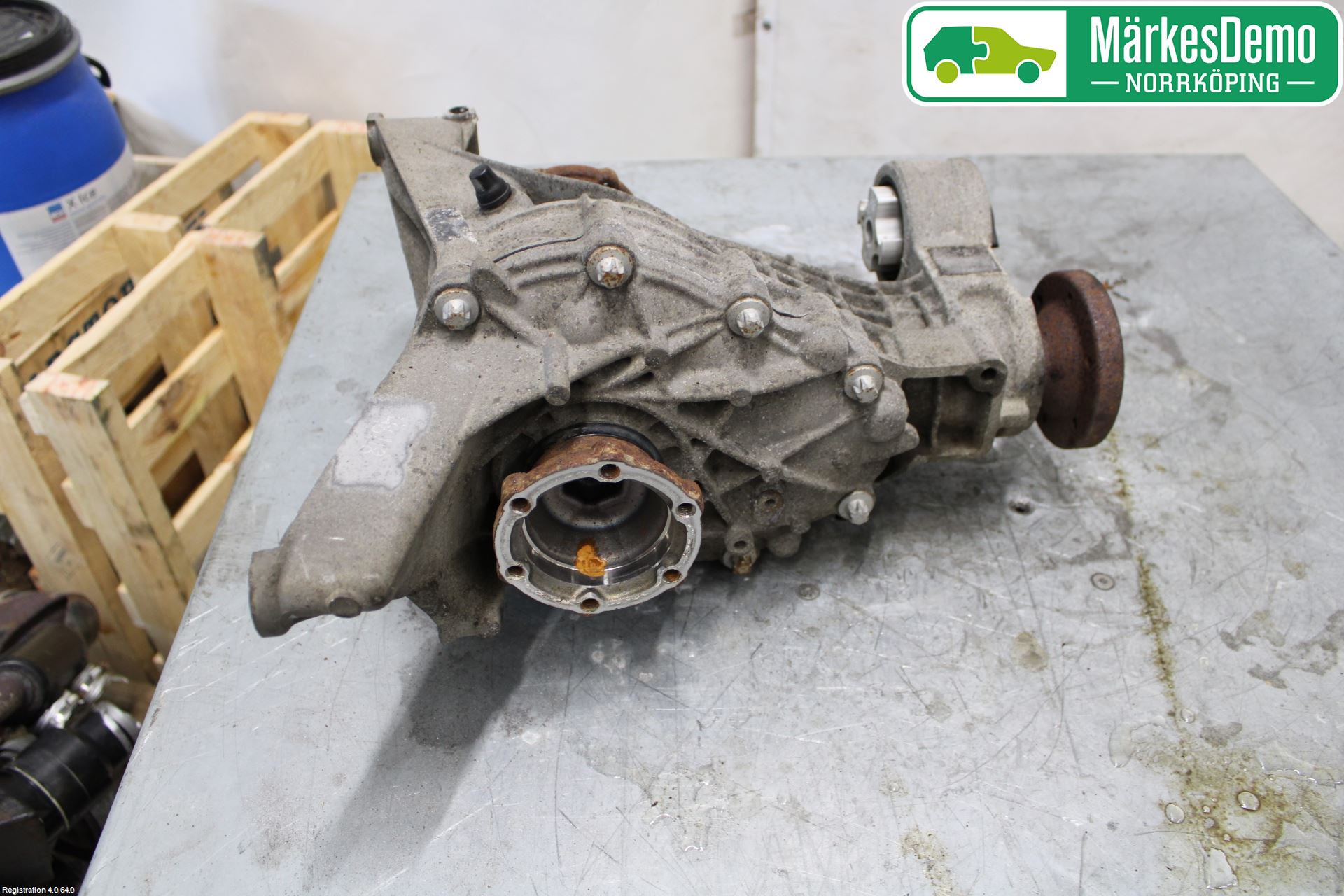 Audi A4/S4 B9 16-19 Bakaksel Kardang Bak -Diff