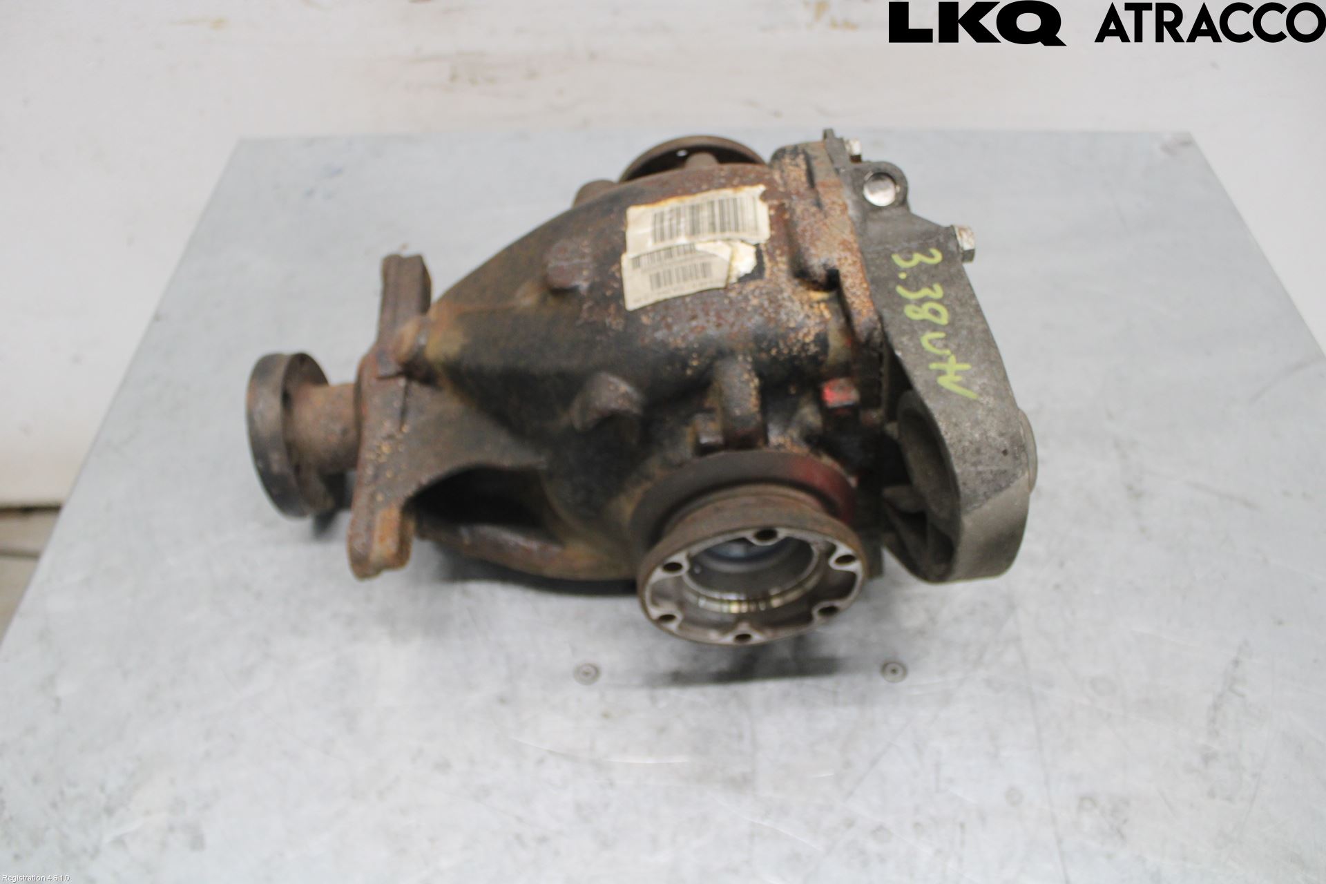 BMW 5 E60/61 Sed/Tou 02-10 Bakaksel Kardang Bak -Diff
