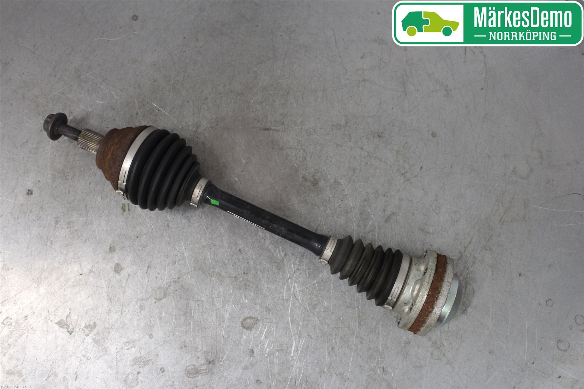 Audi A3/S3 8V 13-20 Drivaksel Foran Kompl Venstre