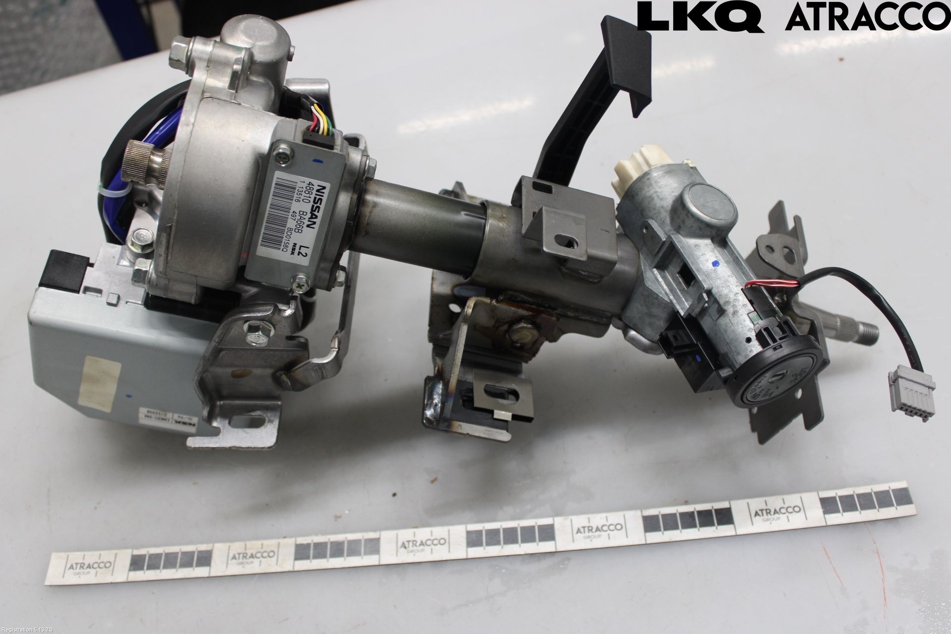 Nissan JUKE 10-14 Rattakselaggregat Innebygd Servo