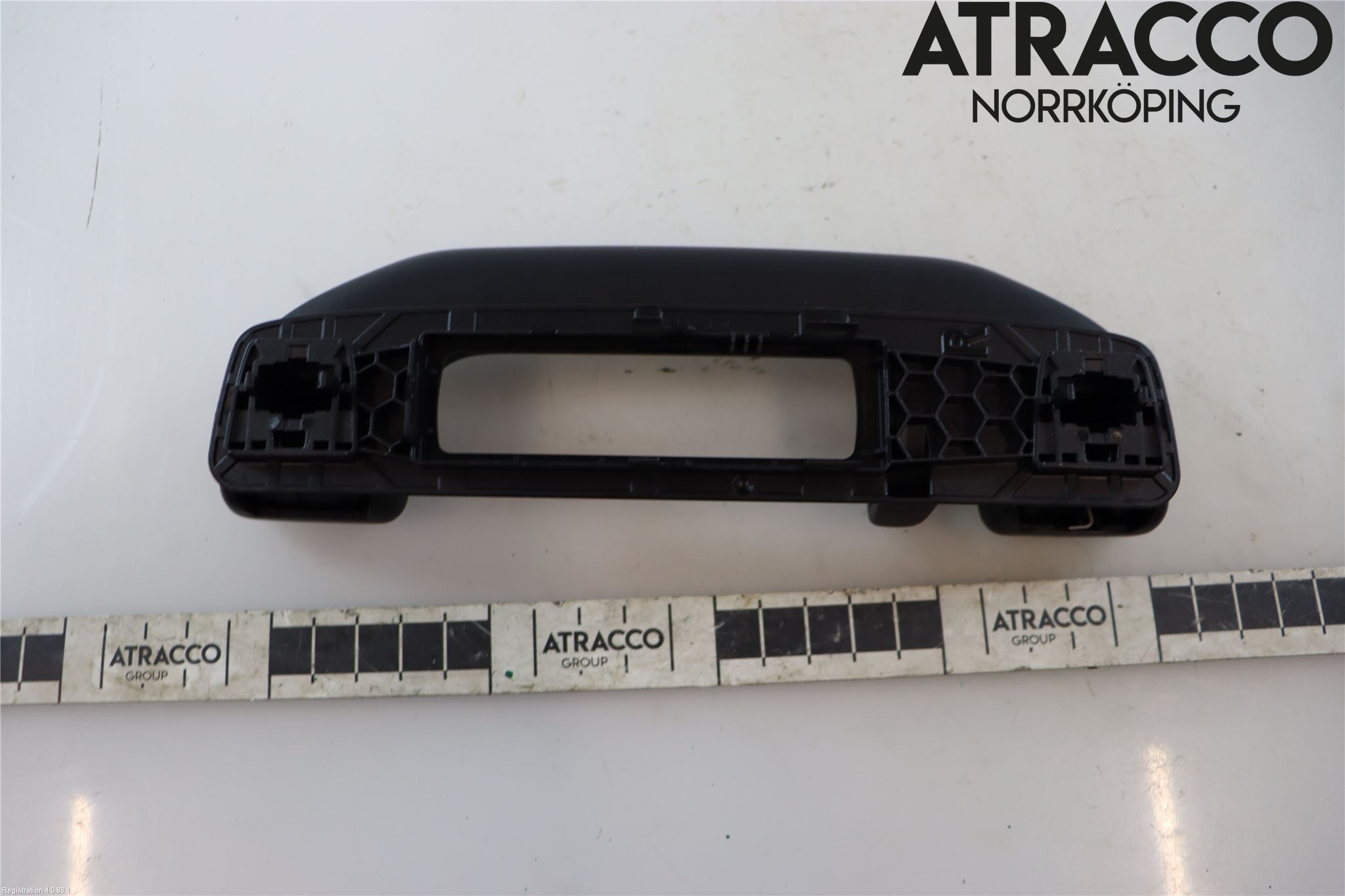 Mercedes-Benz MB E-KLASS (W213) 16-23 Innrhandtak I Taket