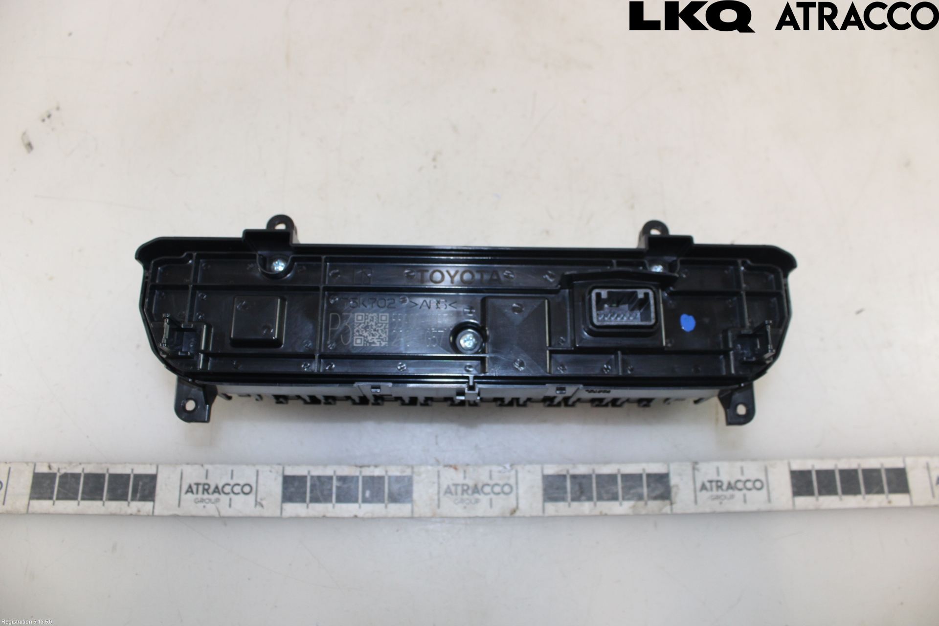 Toyota YARIS XP21 20- Varmeapparat Panel(Regulering)