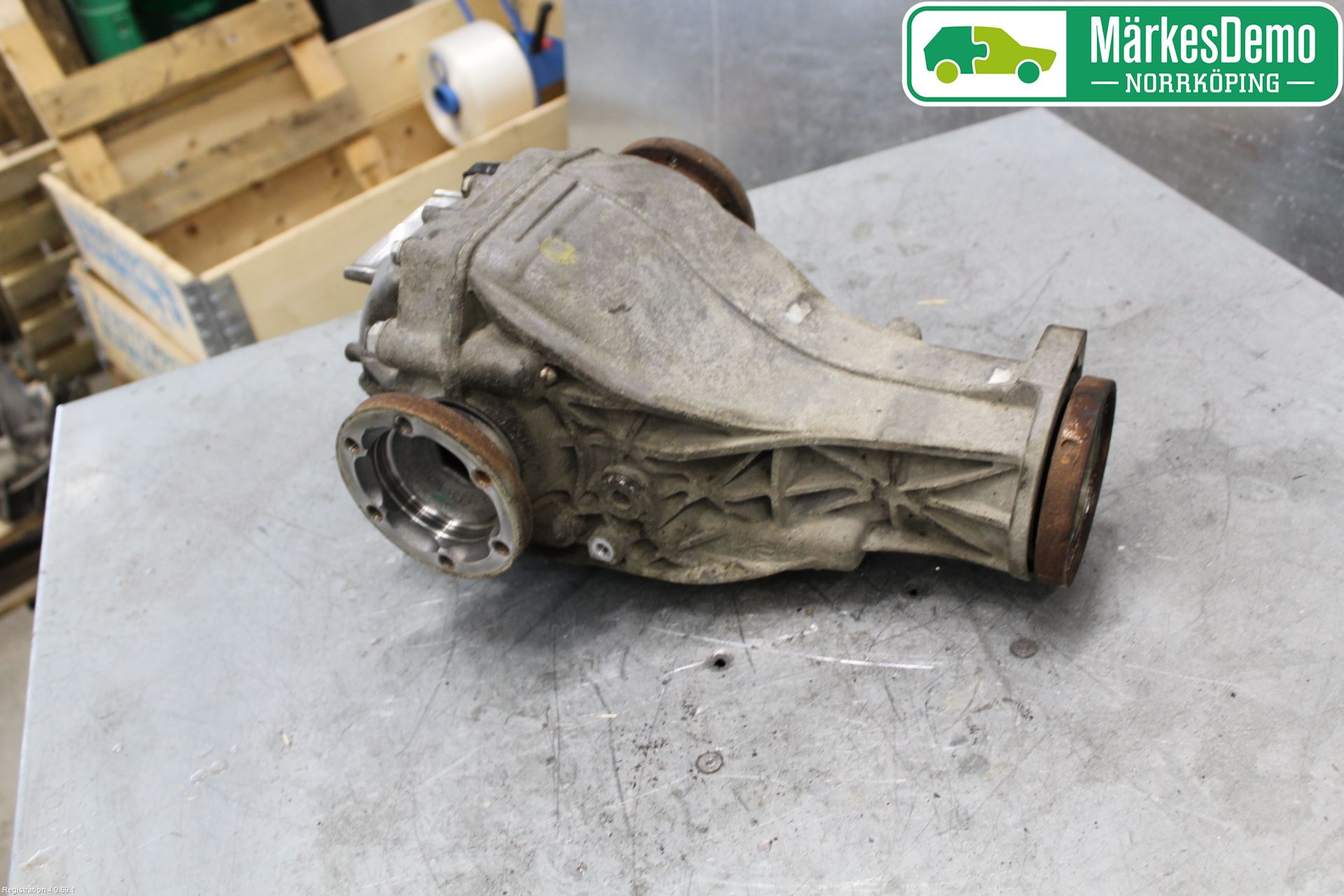 Audi A4/S4 05-07 Bakaksel Kardang Bak -Diff