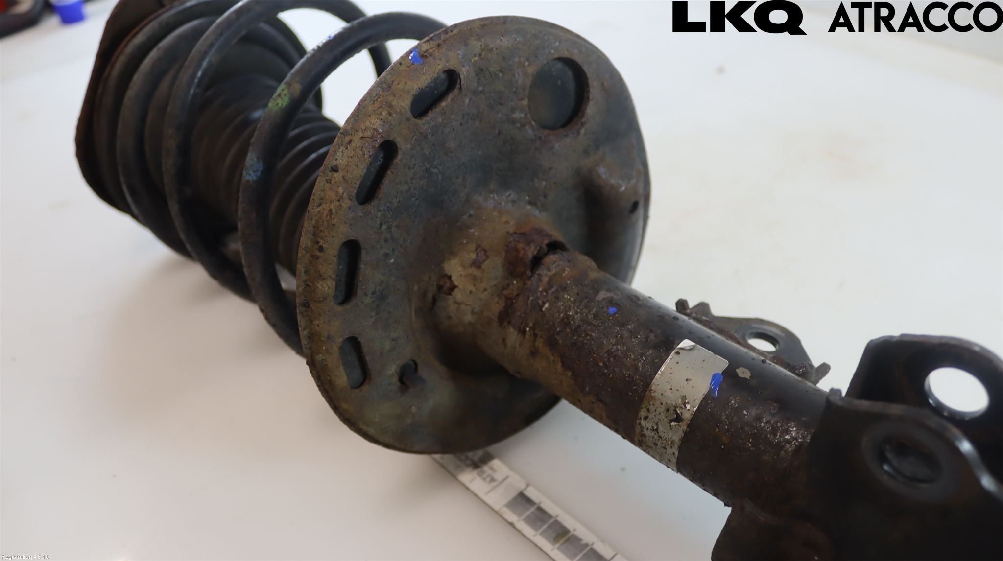 Toyota AURIS 13-19 Fjærbein Foran Høyre