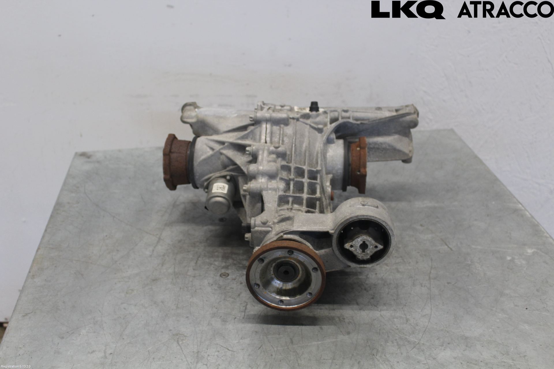 Audi Q5/SQ5 17- Bakaksel Kardang Bak -Diff