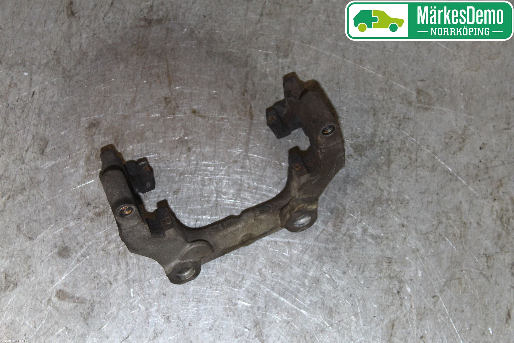 Mercedes-Benz MB C-KLASS (W205) 14-21 Bremsecaliper Feste Holder