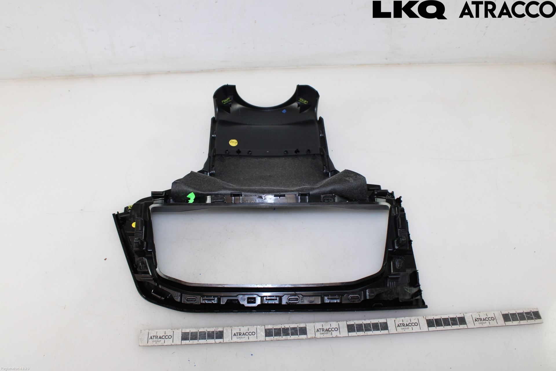 Volkswagen VW TRANSP/CARAVELLE (T7) 22-24 Instrument Ramme