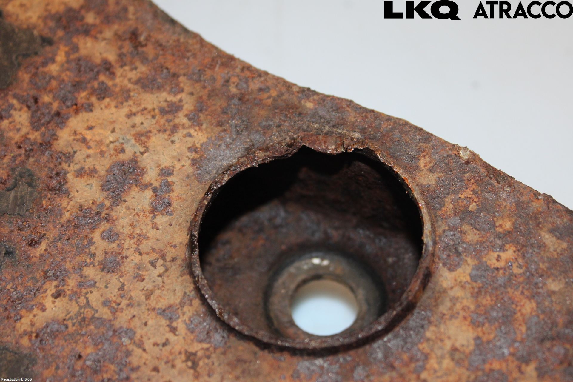 Volkswagen VW K70 Bærearm Foran Venstre Nedre