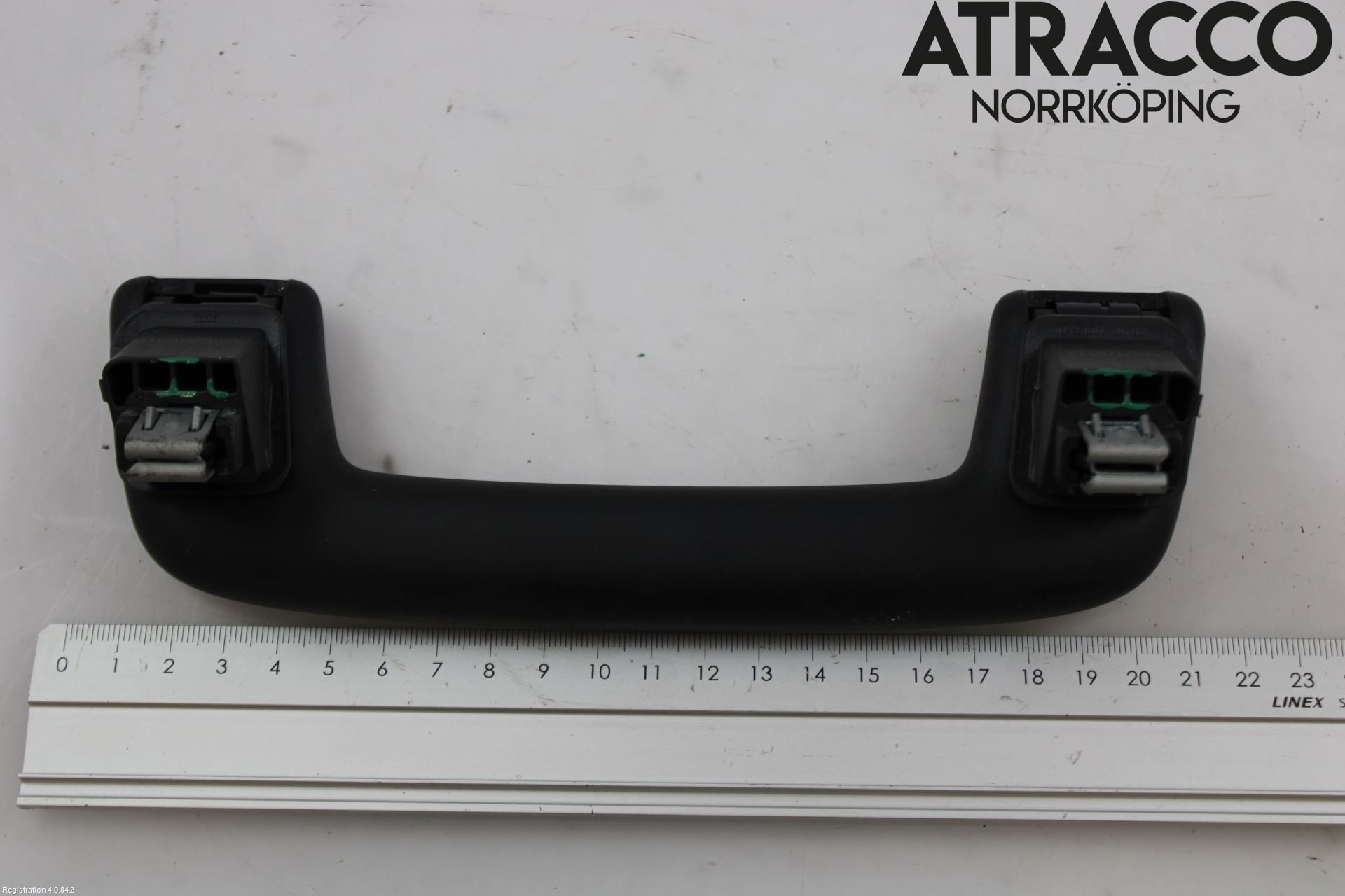 Cupra BORN 22- Innrhandtak I Taket