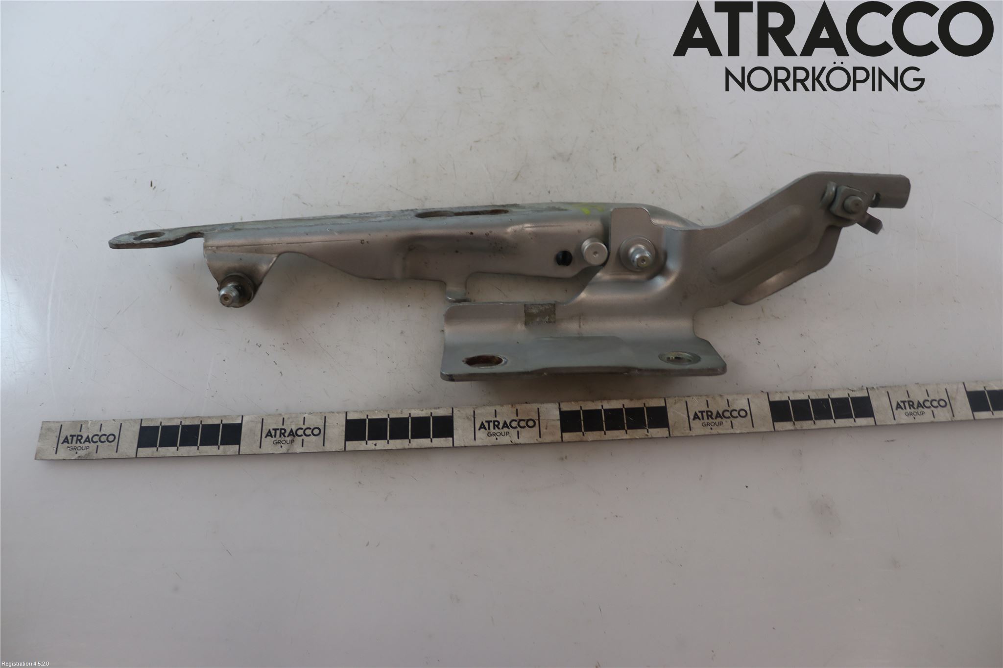 Volvo V60 11-13 Panser Hengsel - Hengsler