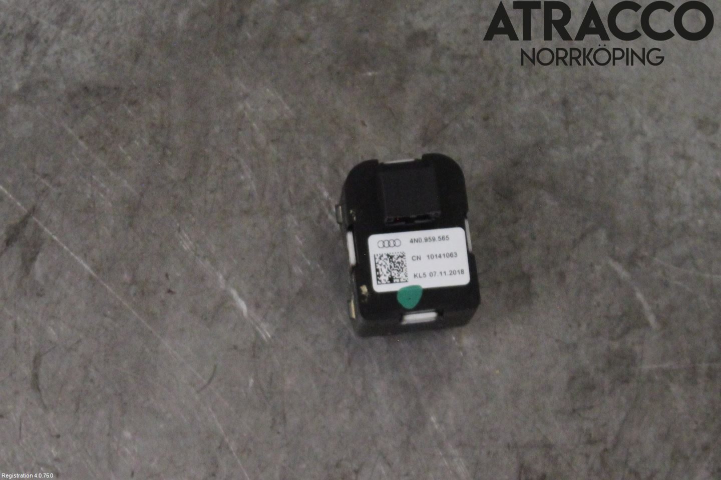Audi A6 F2/C8 19- Bryter Speil