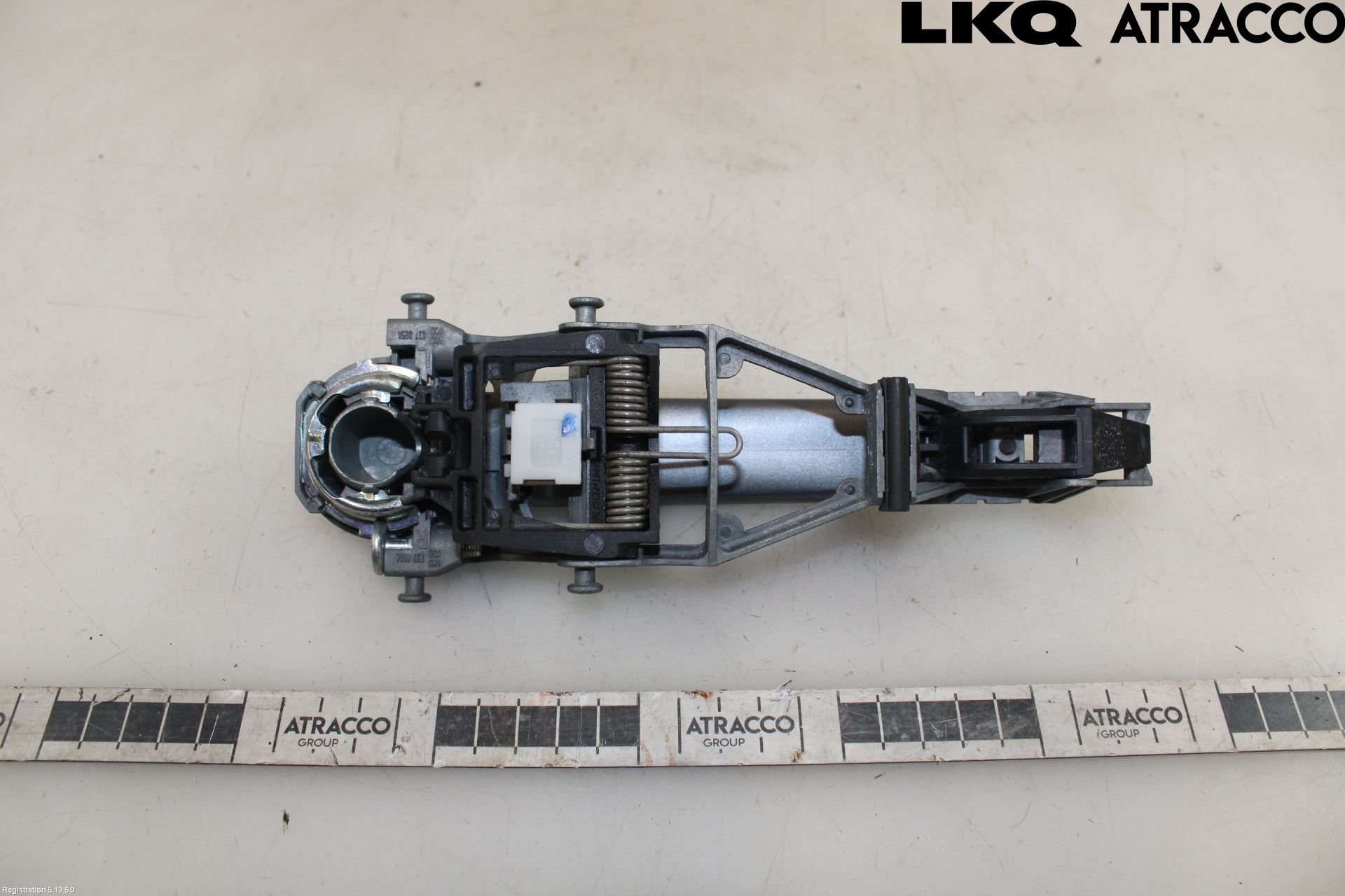 Volkswagen VW GOLF V 04-09 Dørhandtak Ytre Høyre