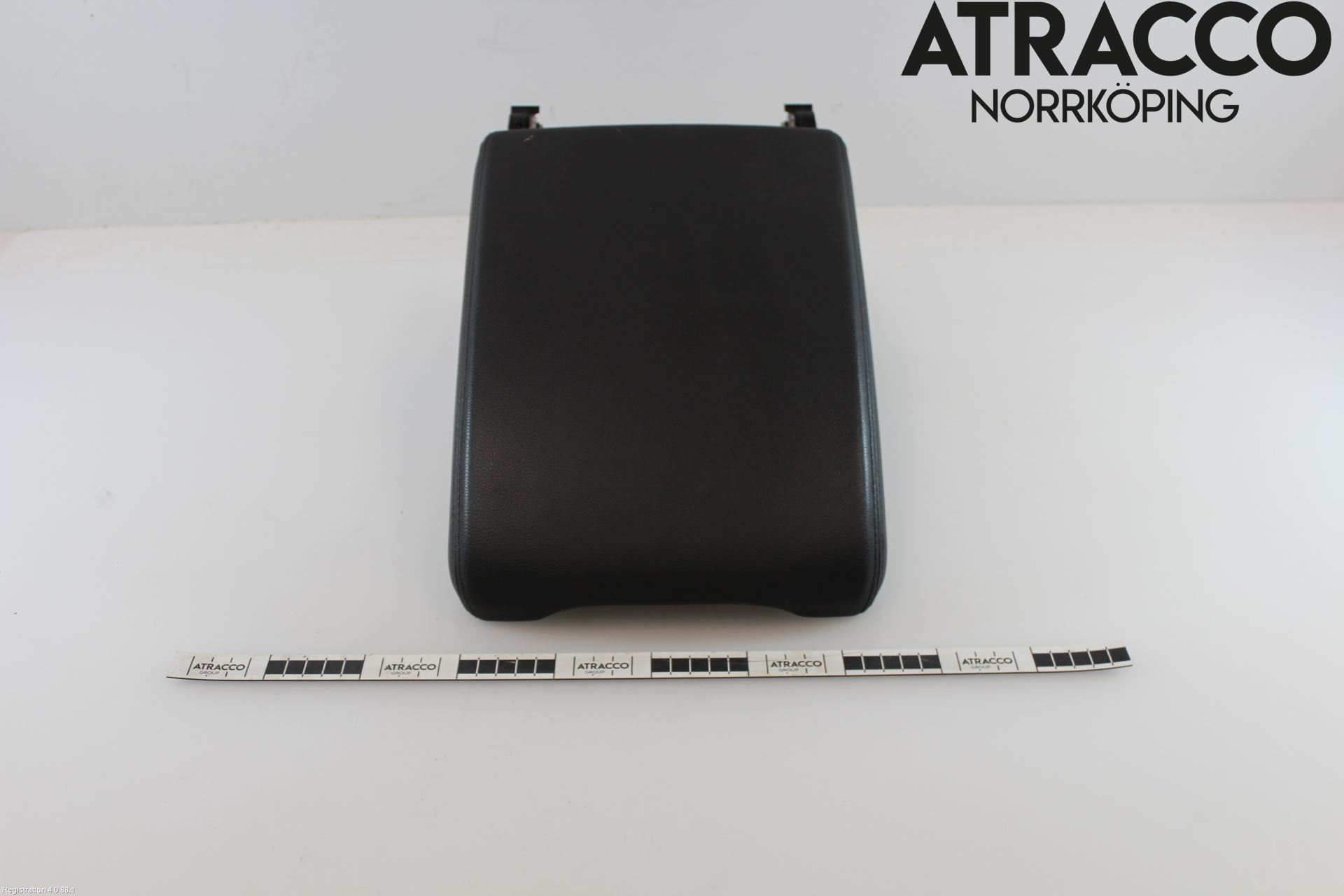 Volkswagen VW TOUAREG CR 18- Innr Armlene
