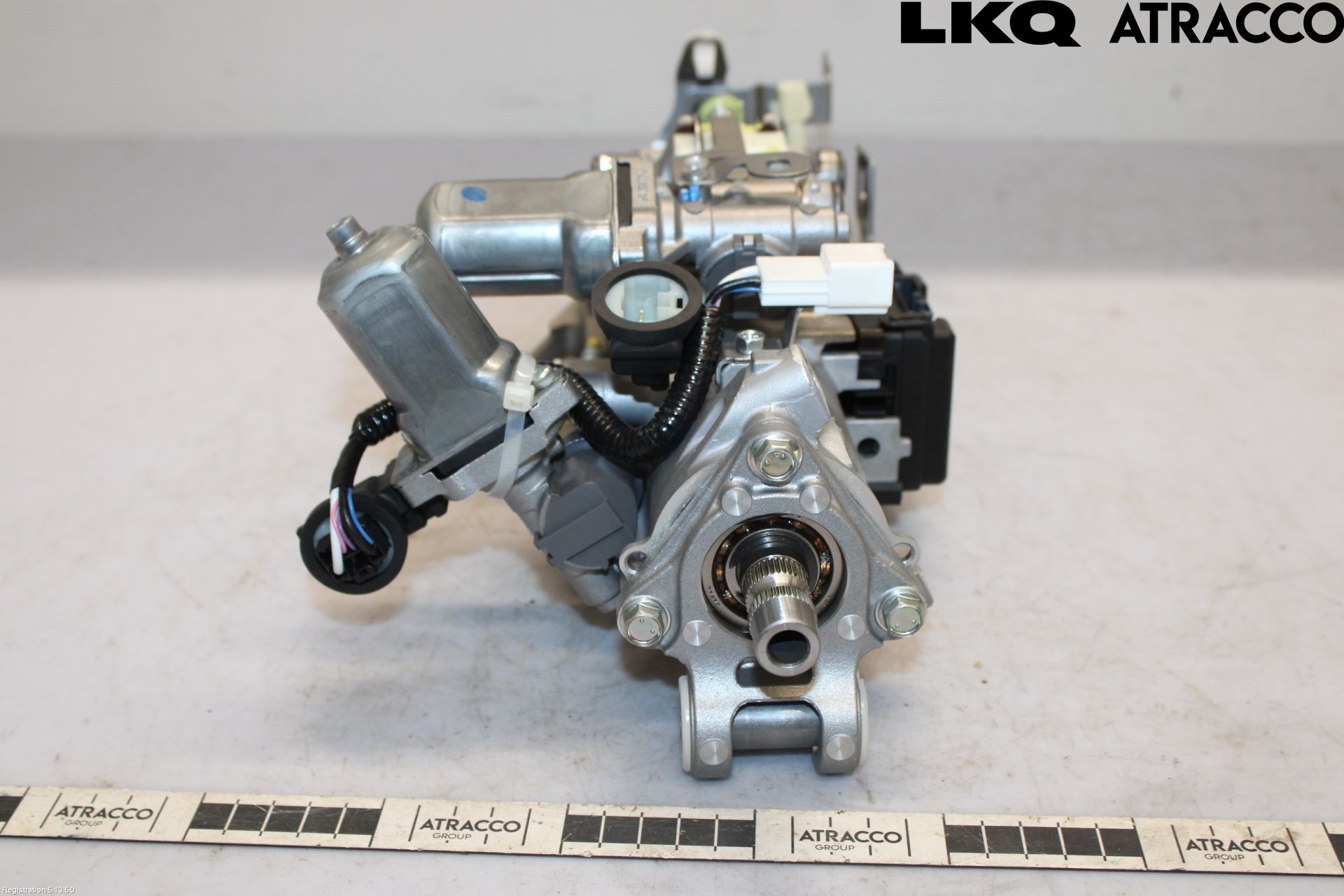Lexus NX 340h/450h+ 21- Rattakselaggregat Justerbart