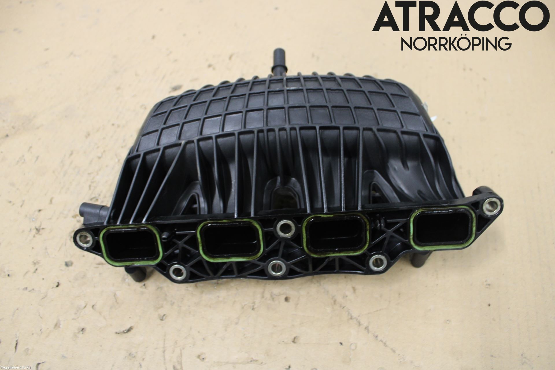 Volkswagen VW PASSAT 11-14 Innsugningsmanifold