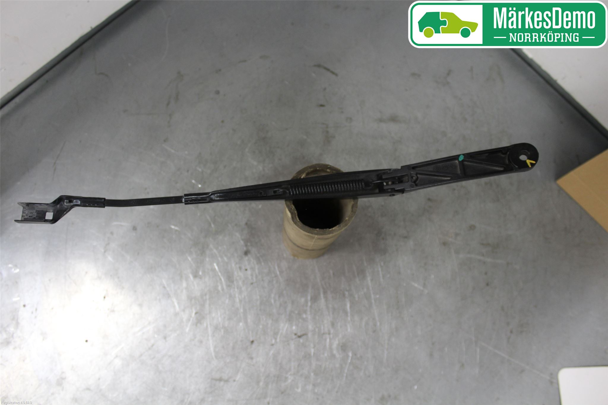 Volkswagen VW GOLF V 04-09 Viskerarm-Armer Frontrute